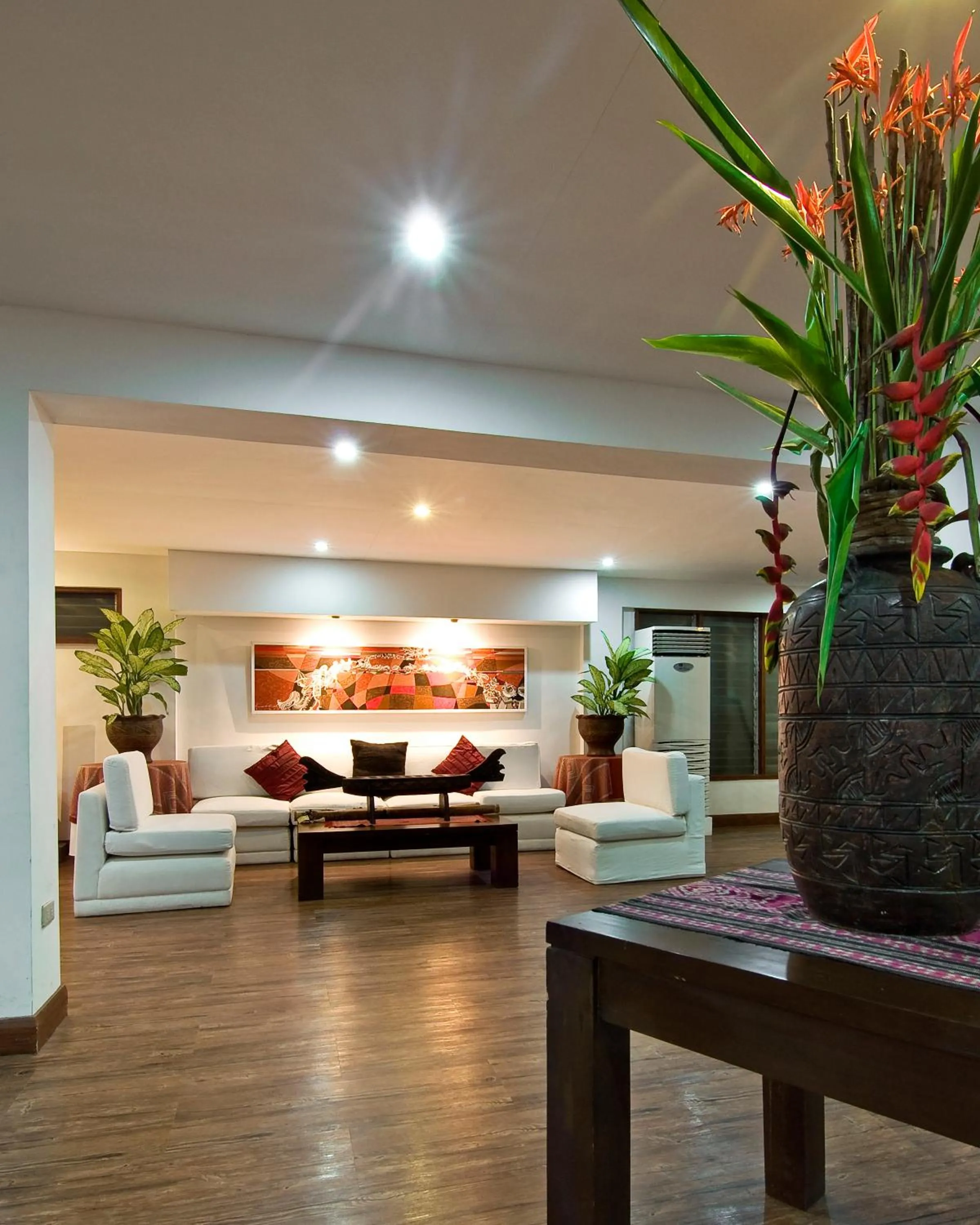 Communal lounge/ TV room in Hijo Resorts Davao