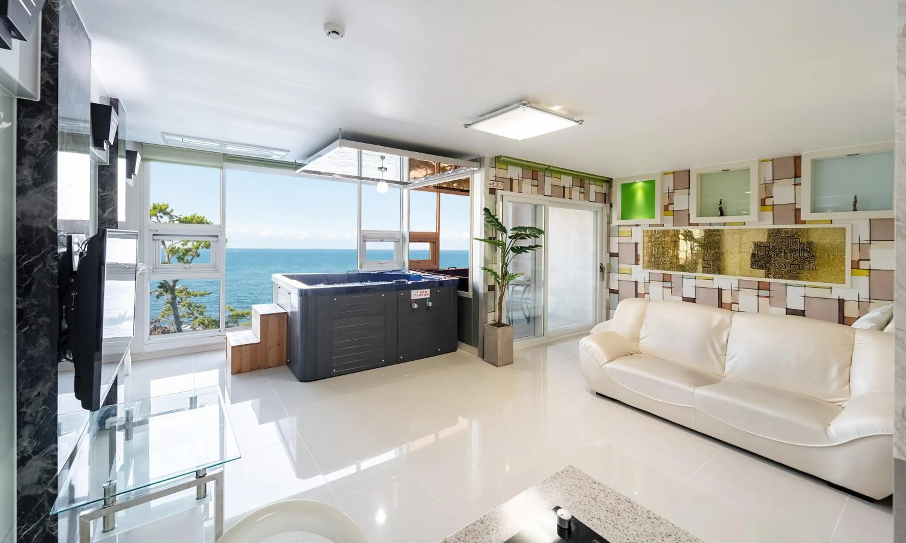 Pohang Pine Wave Spa Pension