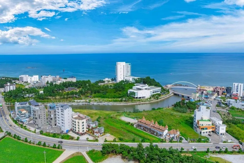 Gangneung The Gangmun Poolvilla and Spa Oceanview