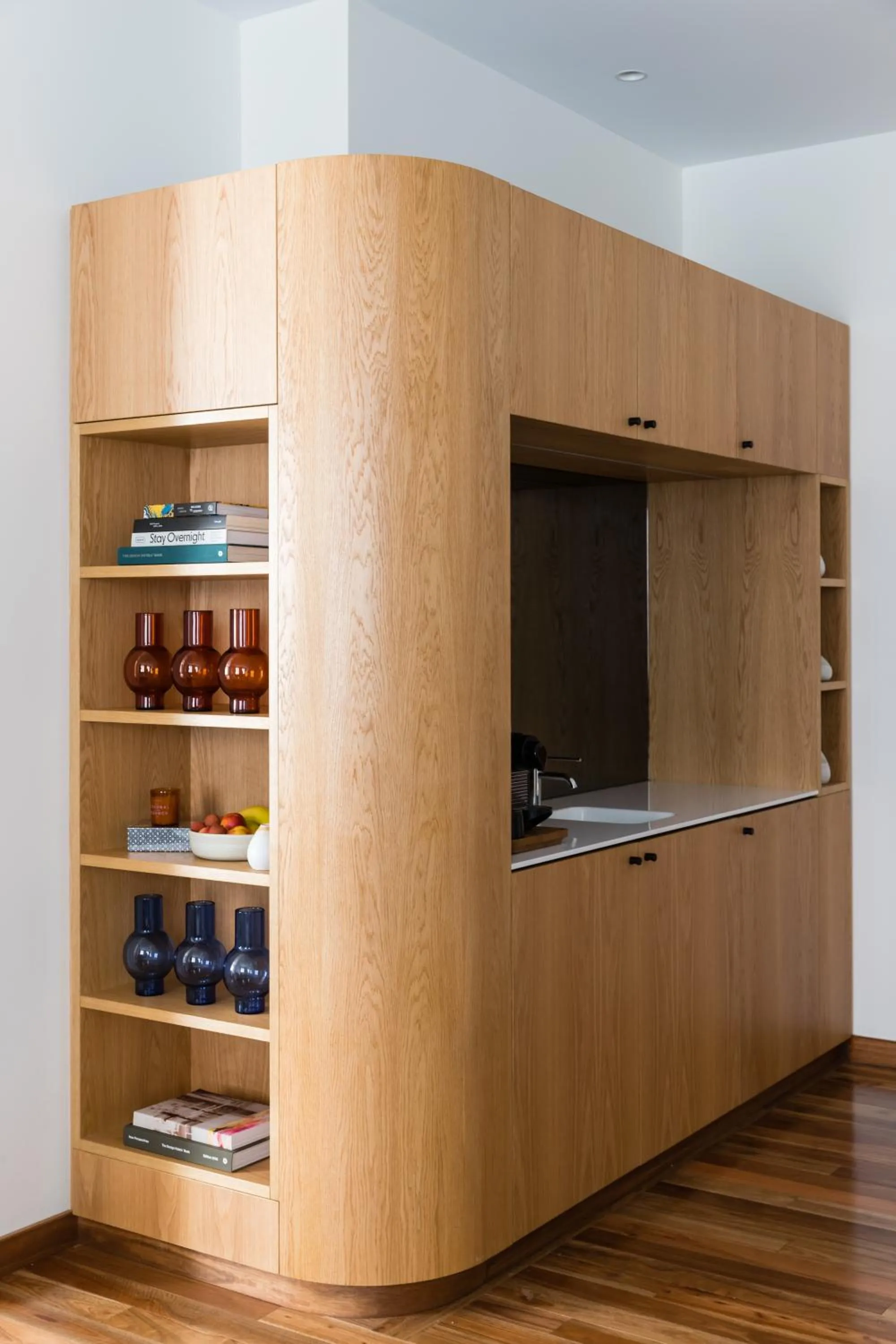 Coffee/tea facilities in The Old Clare by Ode Hotels