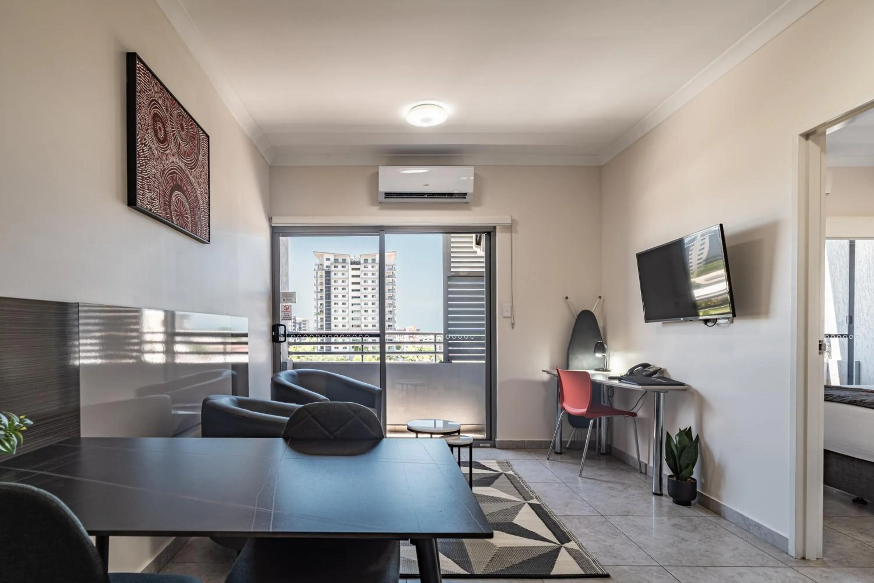 Living room in Argus Hotel Darwin