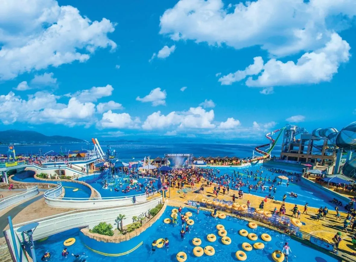 The Ocean Resort