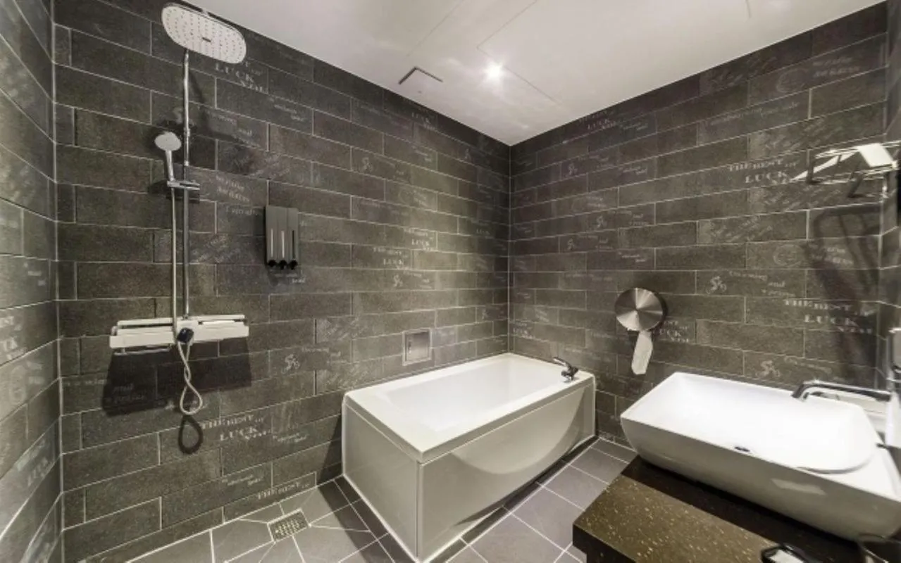 Bath in Gangdong Moon Boutique Hotel