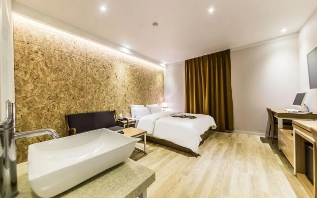 Photo of the whole room, Bed in Gangdong Moon Boutique Hotel