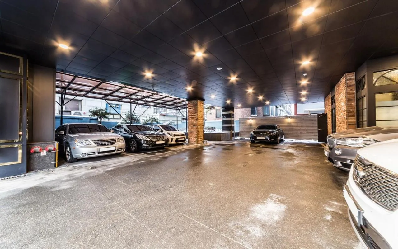 Parking in Gangdong Moon Boutique Hotel