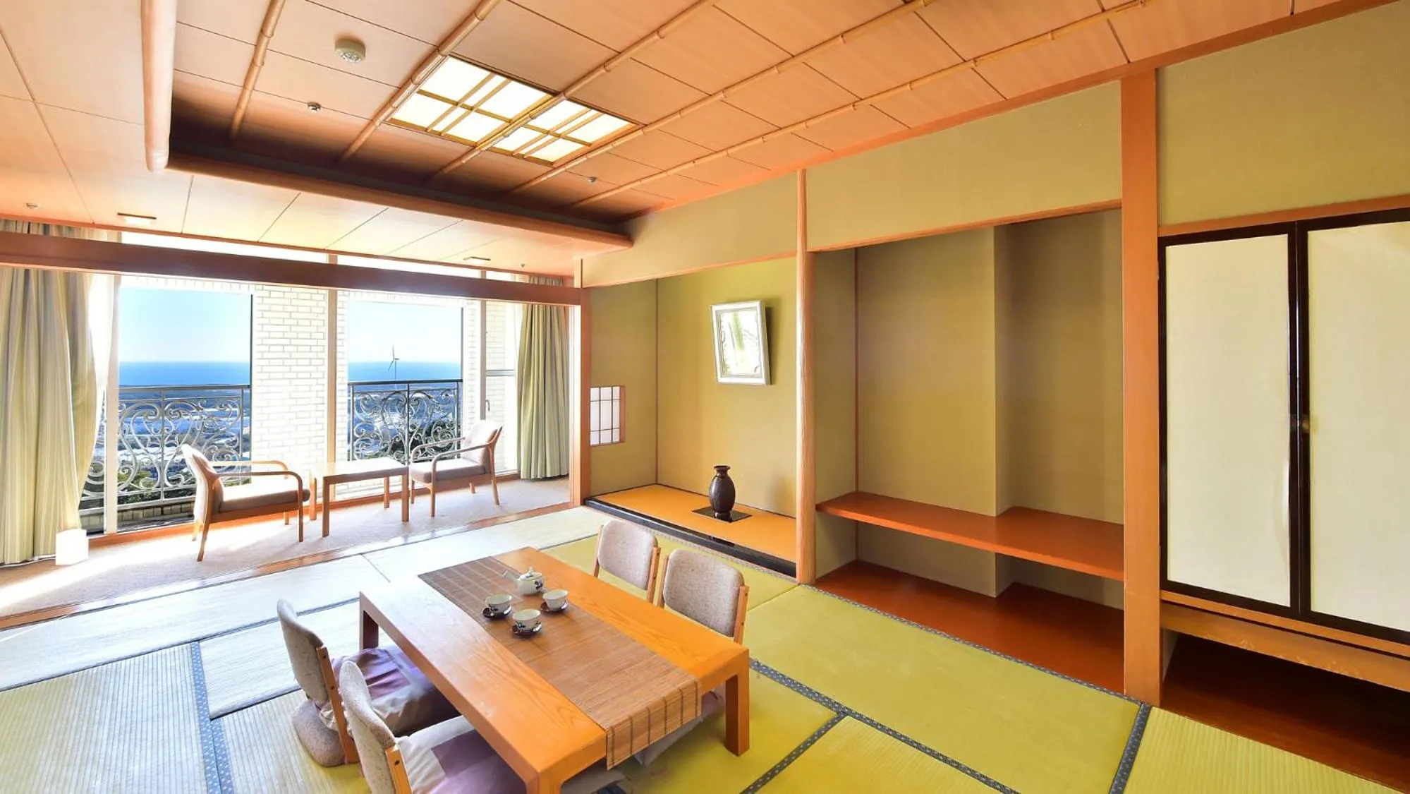 Photo of the whole room in Shizuoka Country Hamaoka Course & Hotel