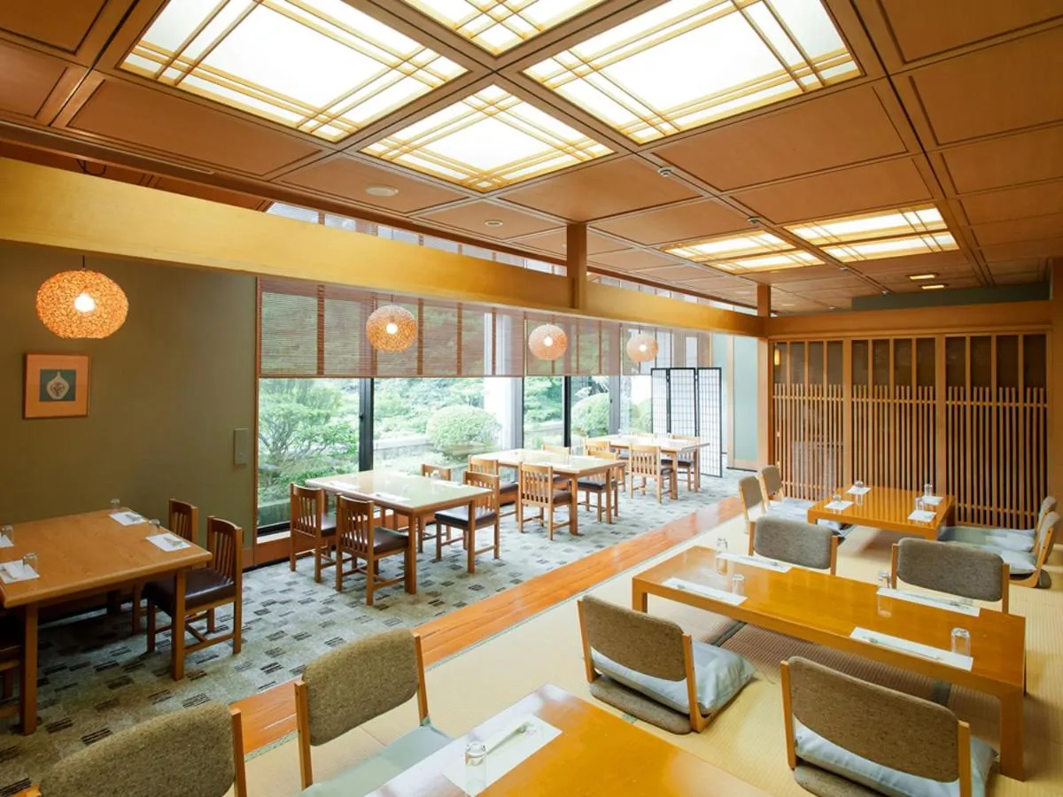 Restaurant/places to eat in Shizuoka Country Hamaoka Course & Hotel