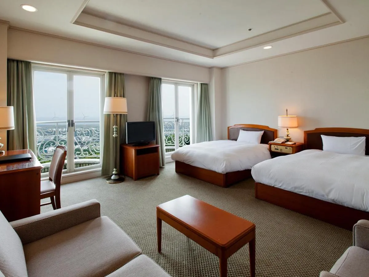 Photo of the whole room, Bed in Shizuoka Country Hamaoka Course & Hotel