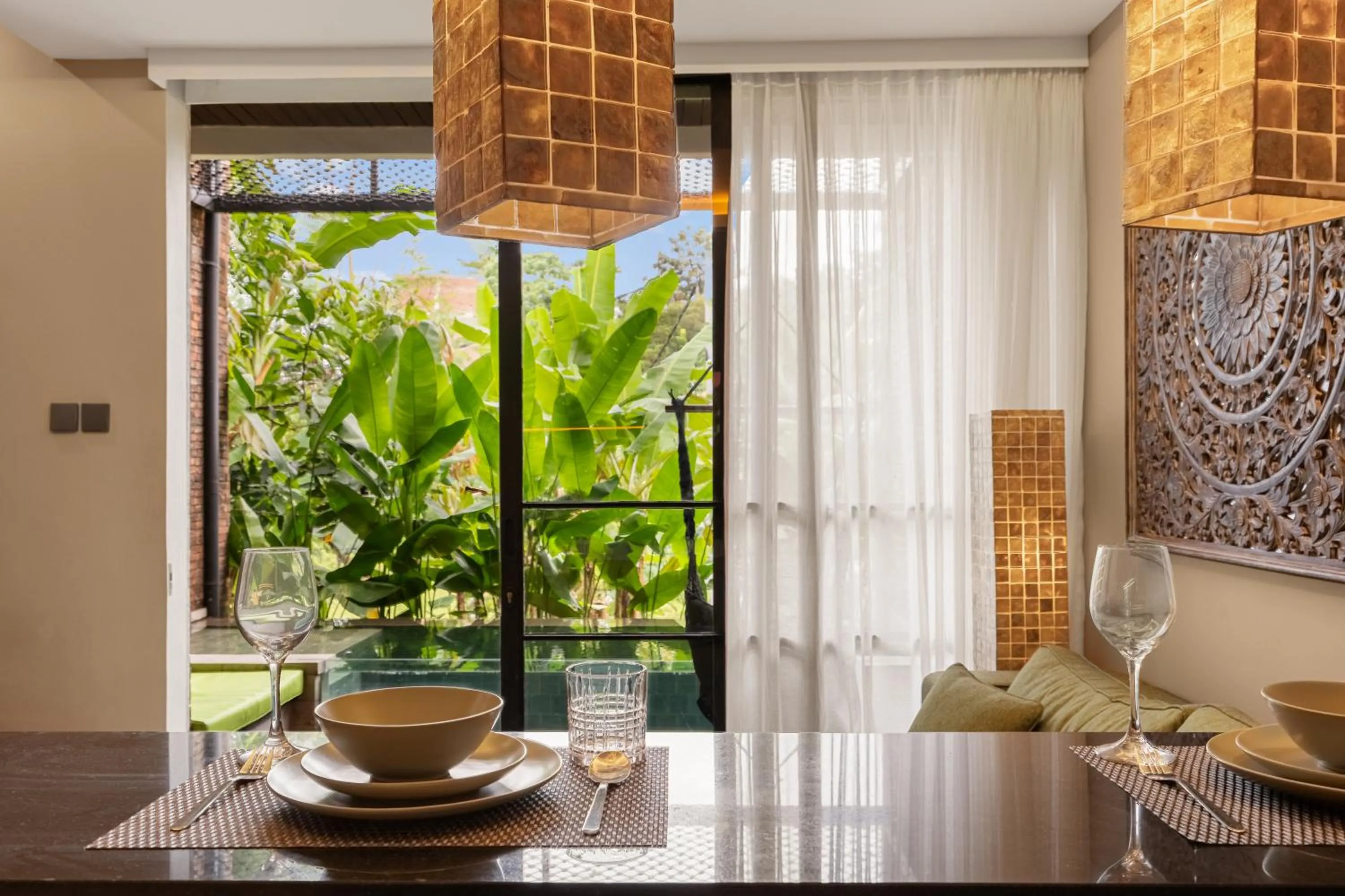 Dining area in Baliris Canggu Villa by Betterplace