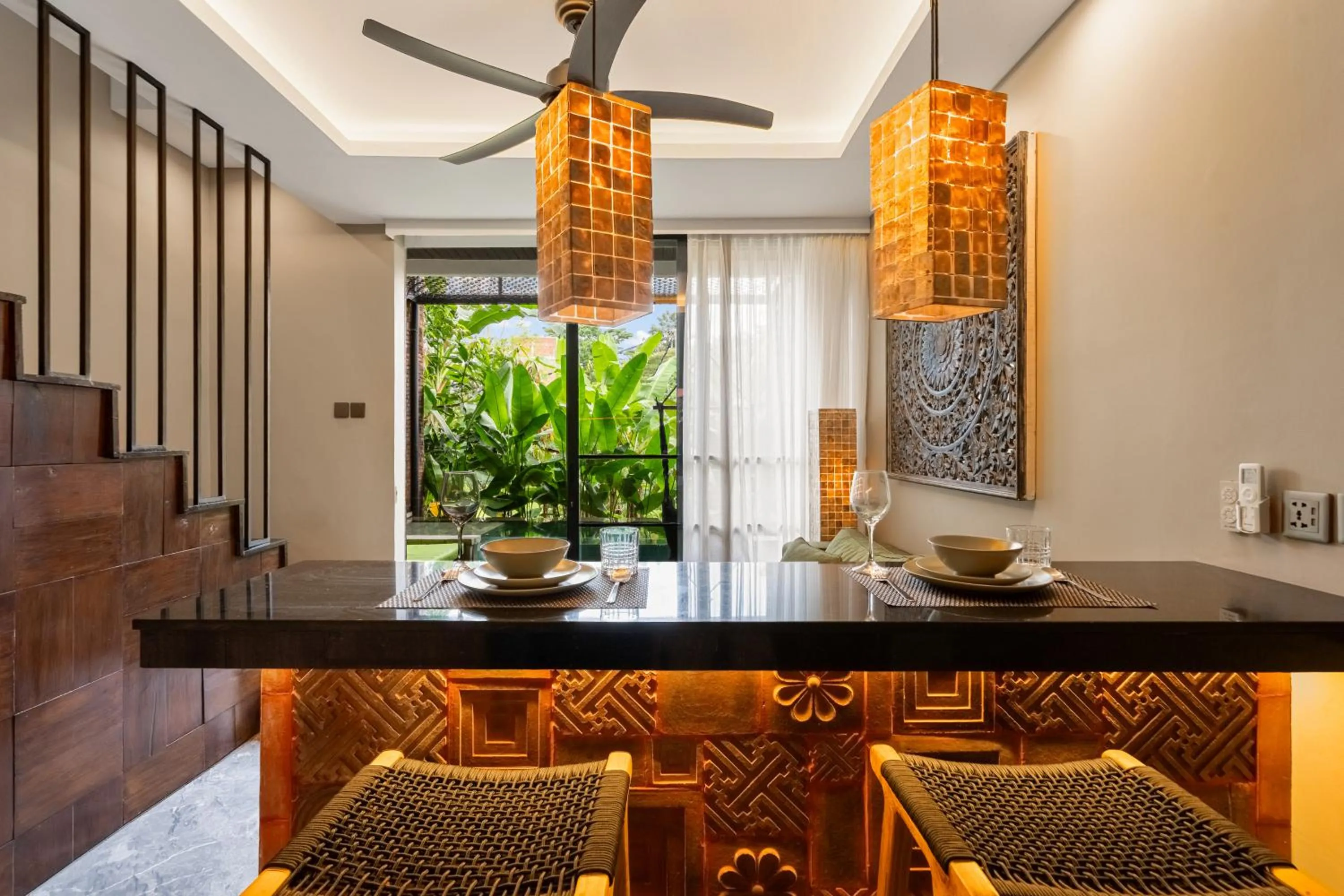 Dining area in Baliris Canggu Villa by Betterplace