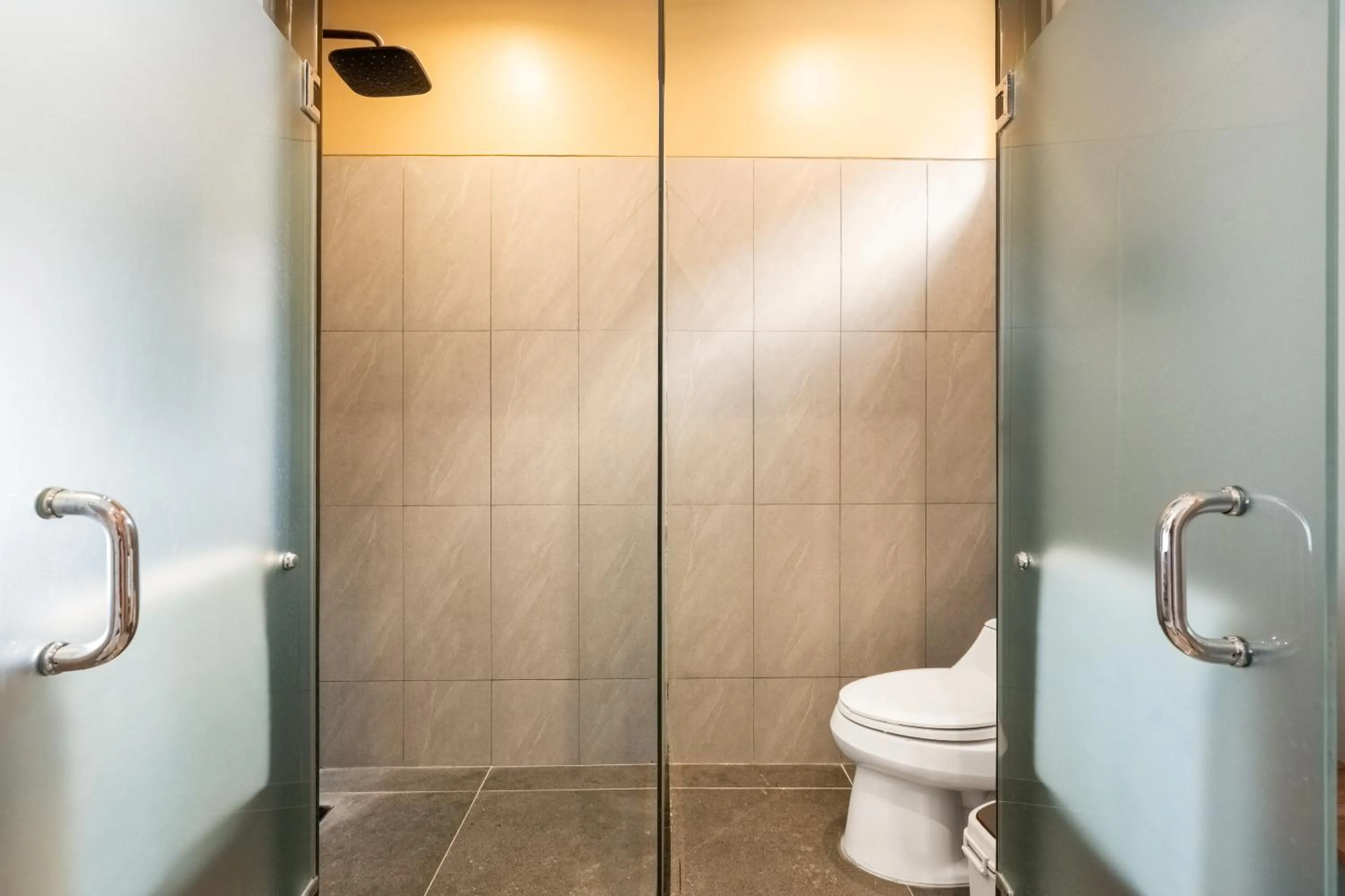 Toilet in Baliris Canggu Villa by Betterplace