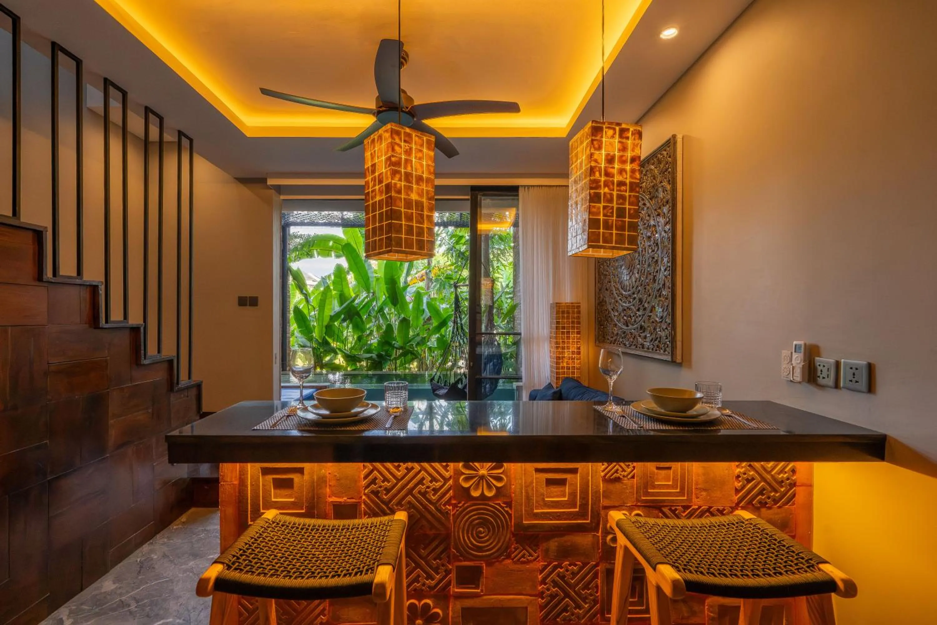 Dining area in Baliris Canggu Villa by Betterplace
