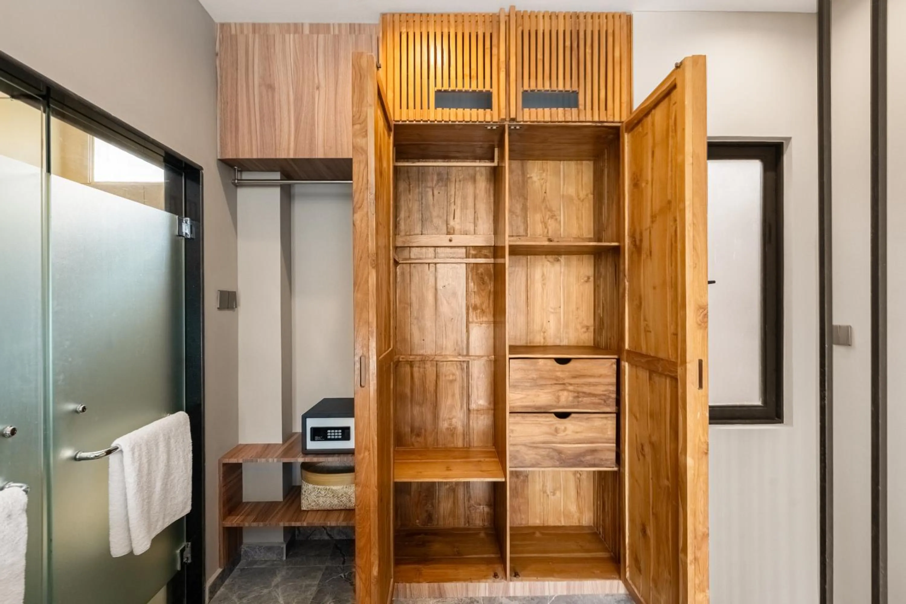 wardrobe in Baliris Canggu Villa by Betterplace