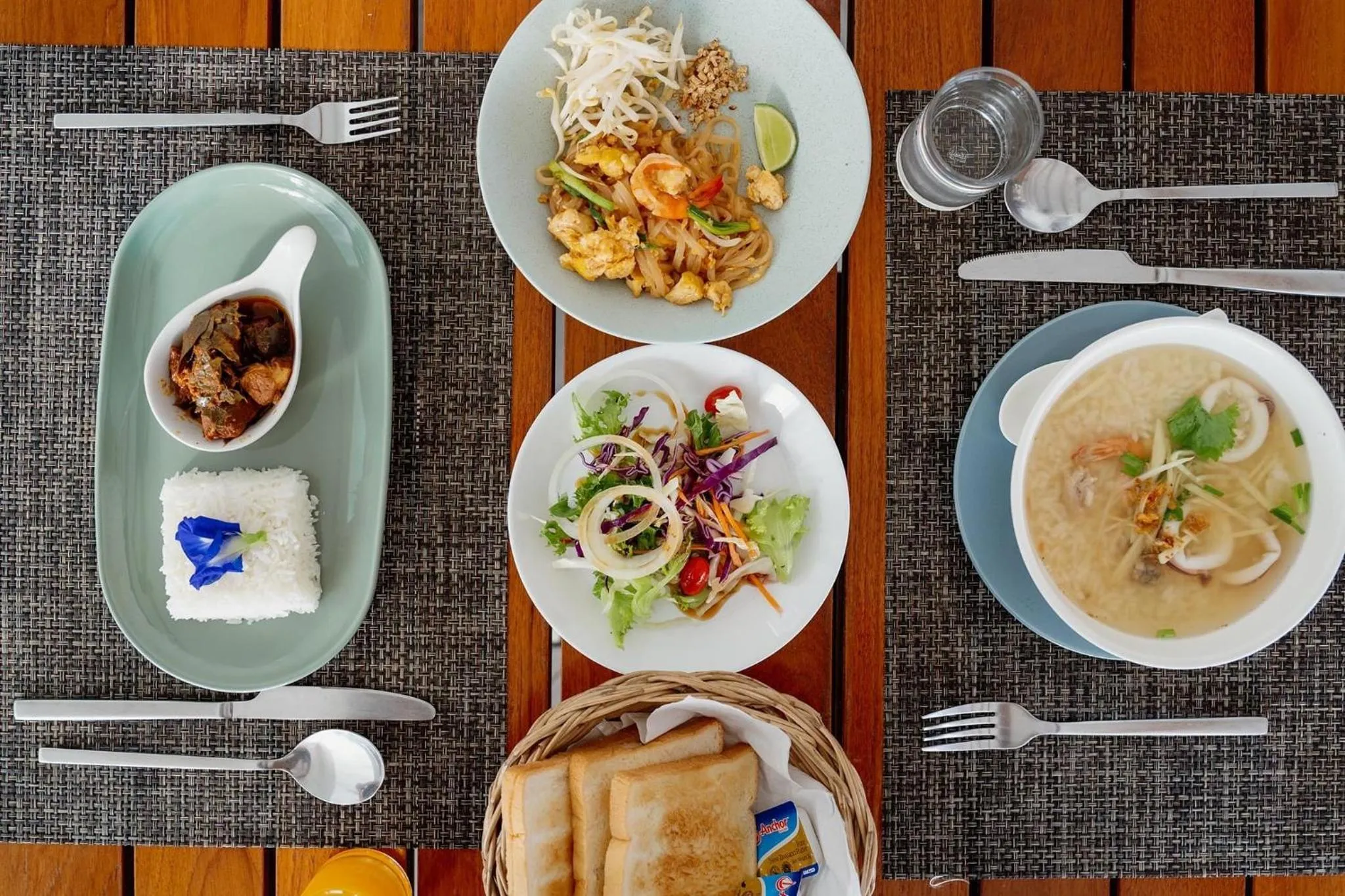 Breakfast in Seashell Village Resort