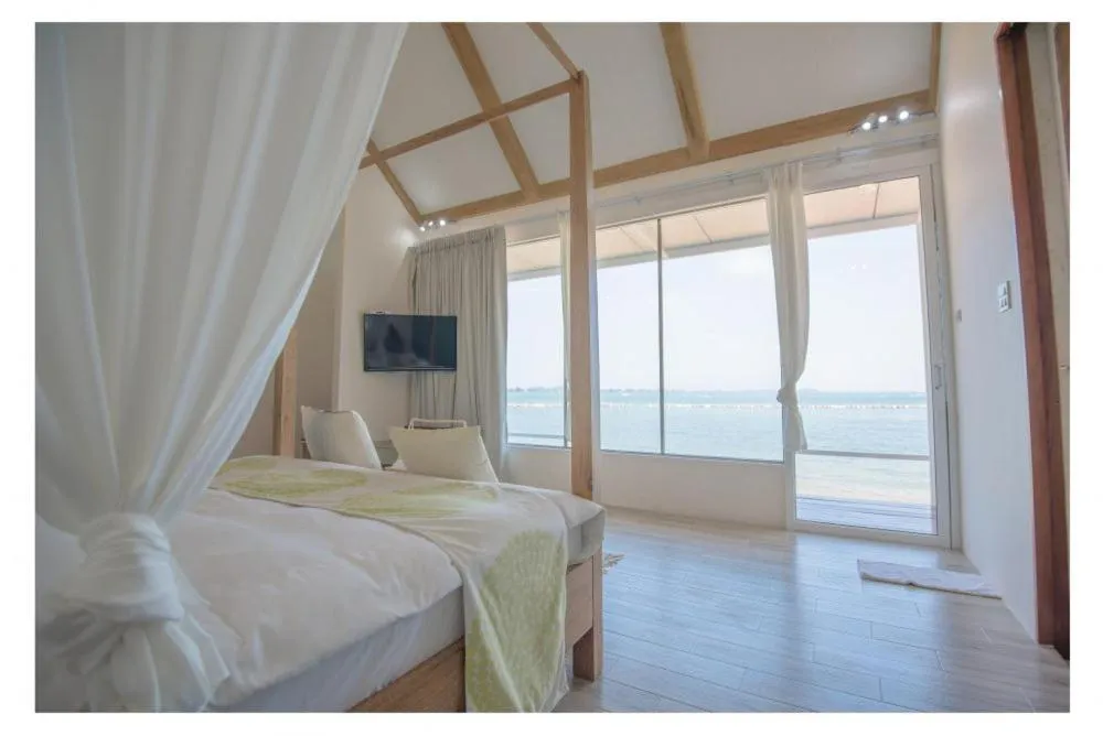 Bed in Seashell Village Resort