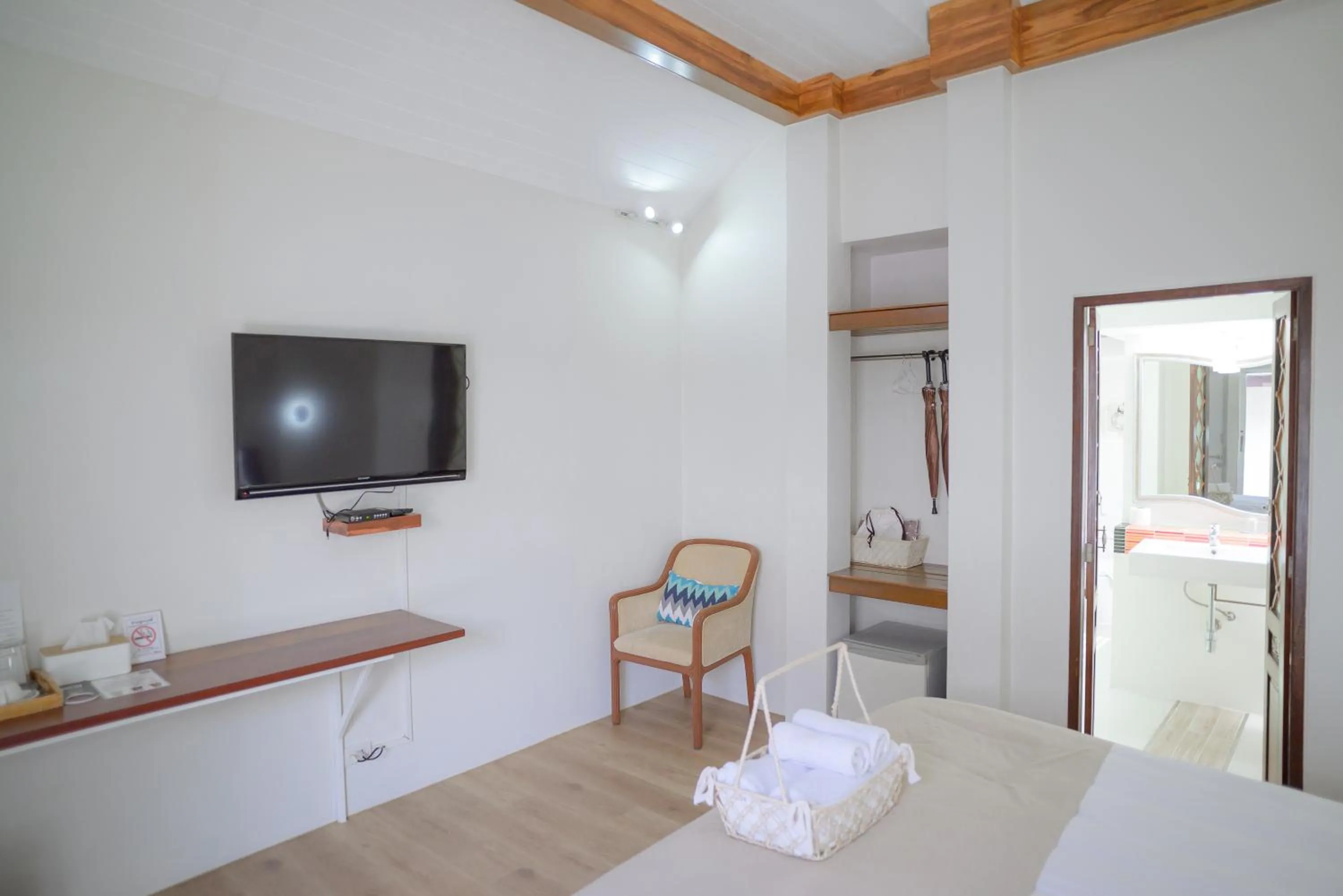 Bed in Seashell Village Resort