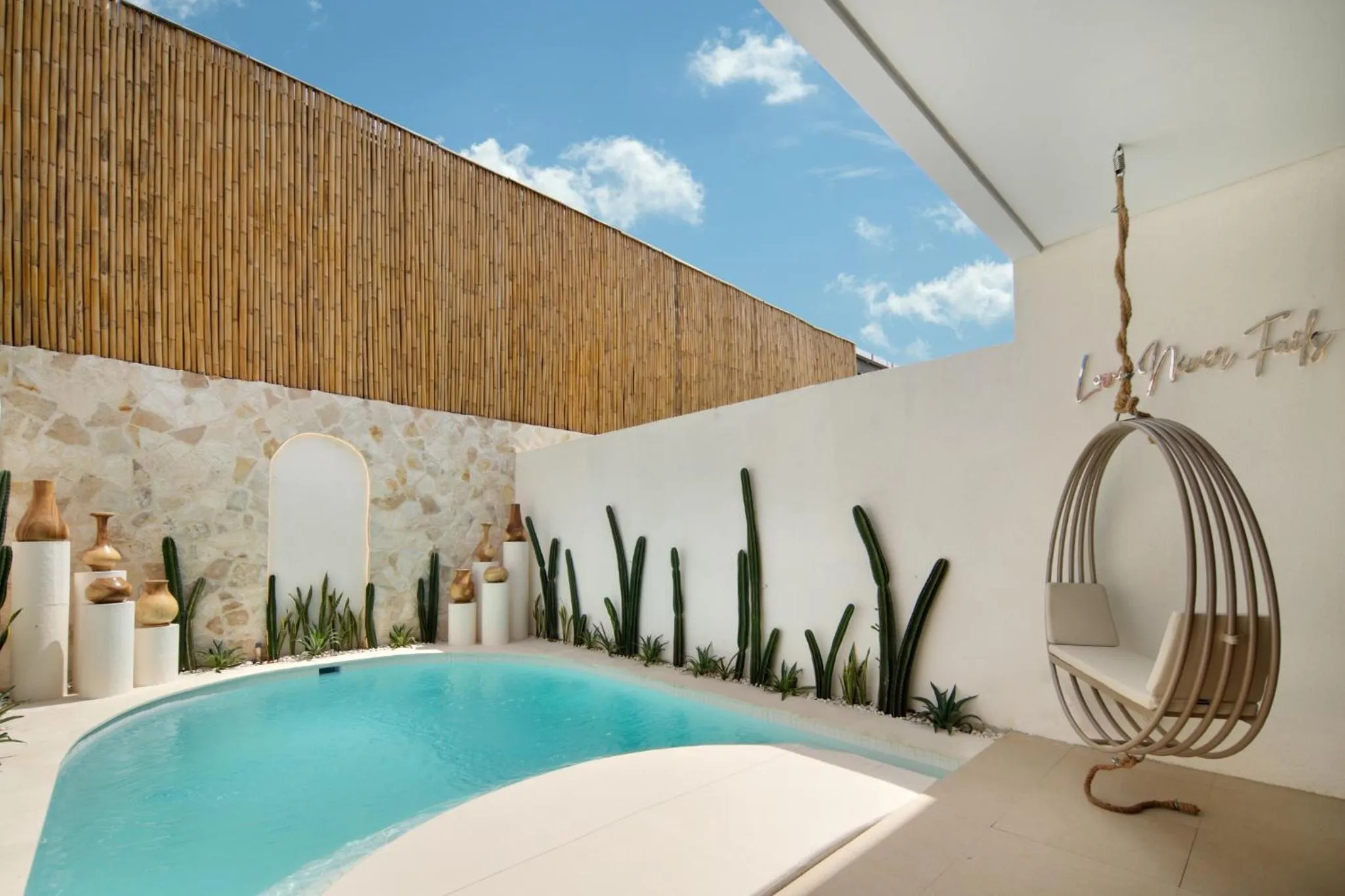 Swimming pool in The Arden Villa Uluwatu by Ini Vie Hospitality