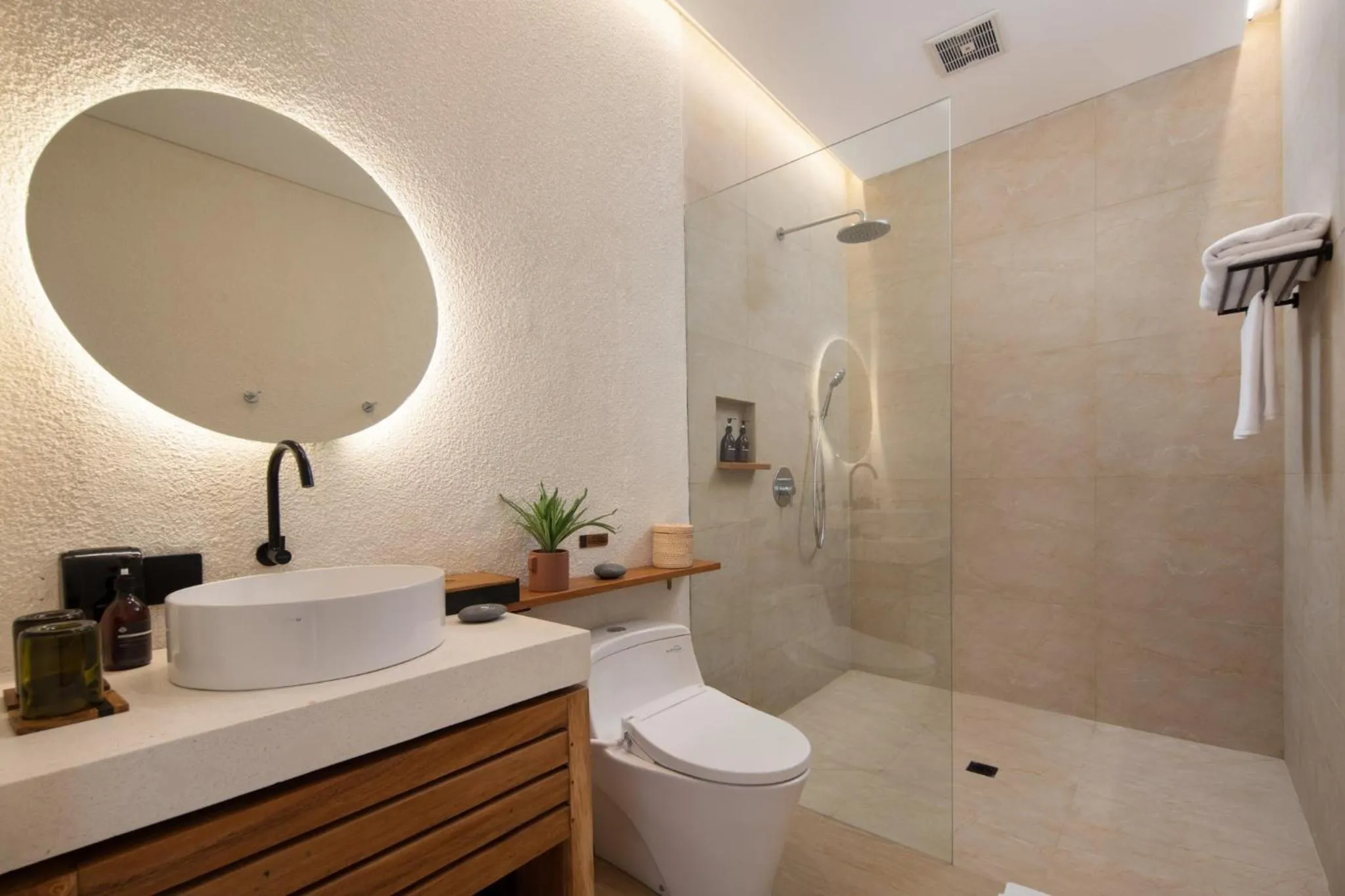 Bathroom in The Arden Villa Uluwatu by Ini Vie Hospitality
