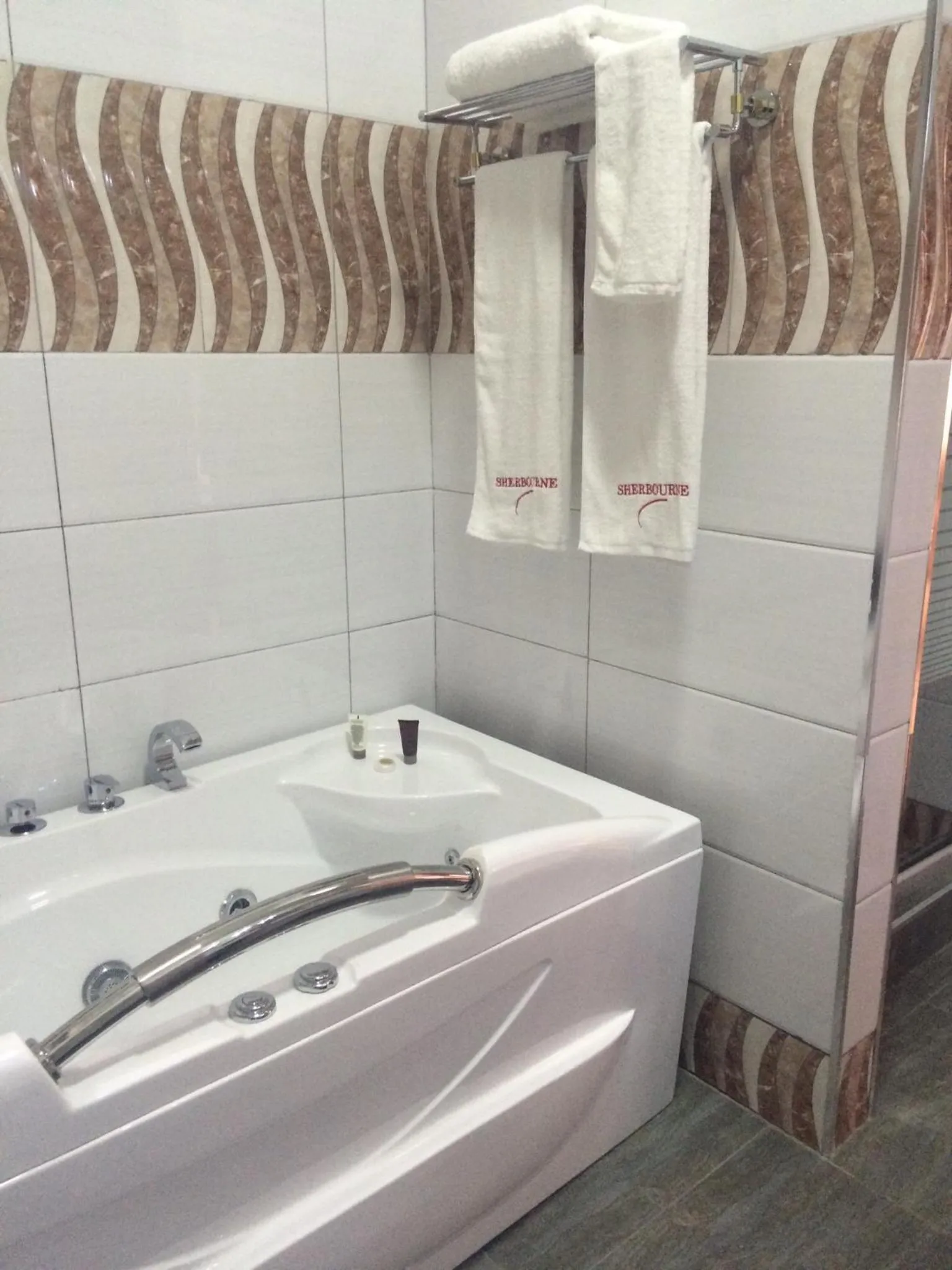 Bathroom in Sherbourne Hotel