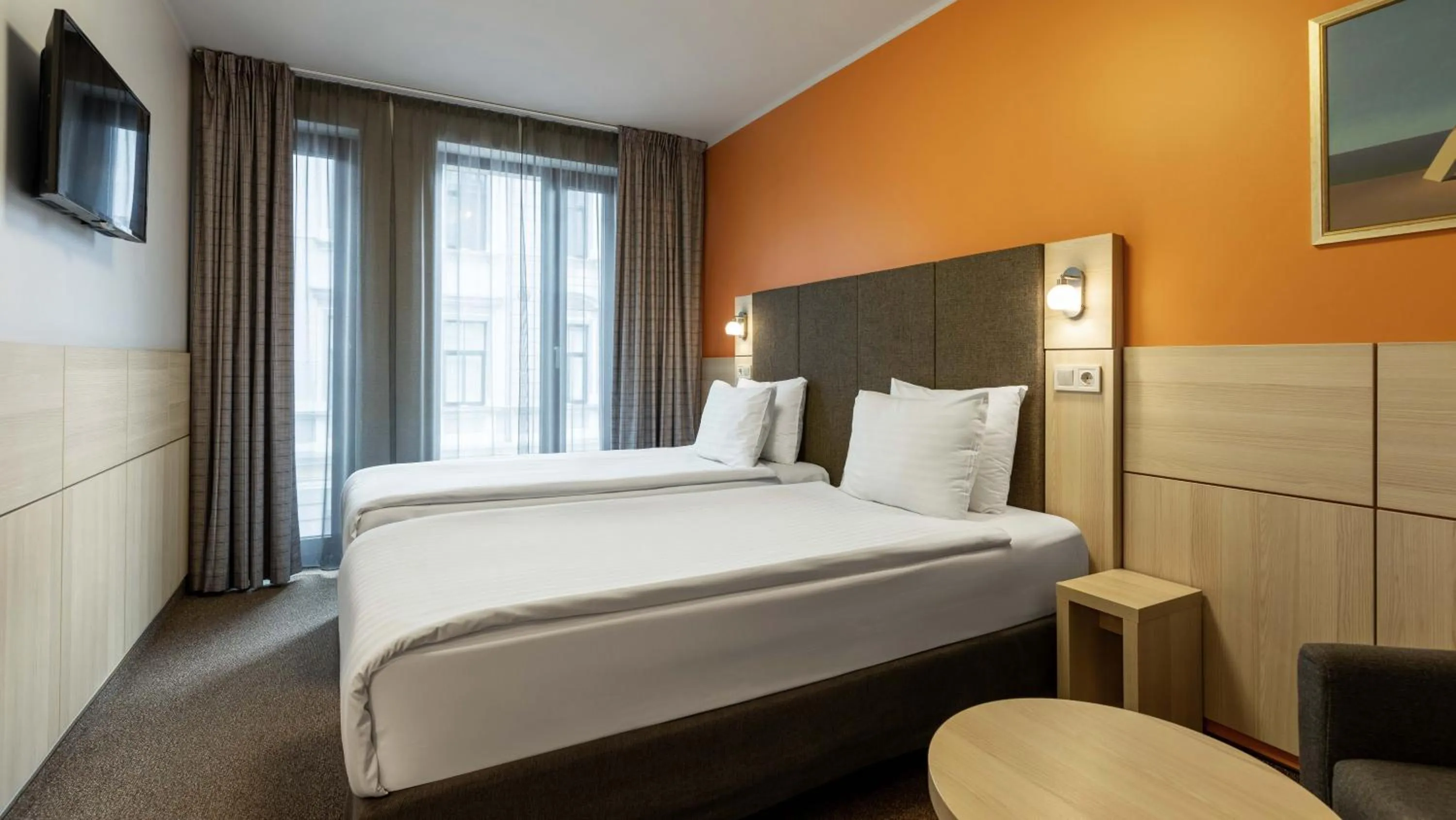 TV and multimedia, Bed in Wellton Riga Hotel & SPA
