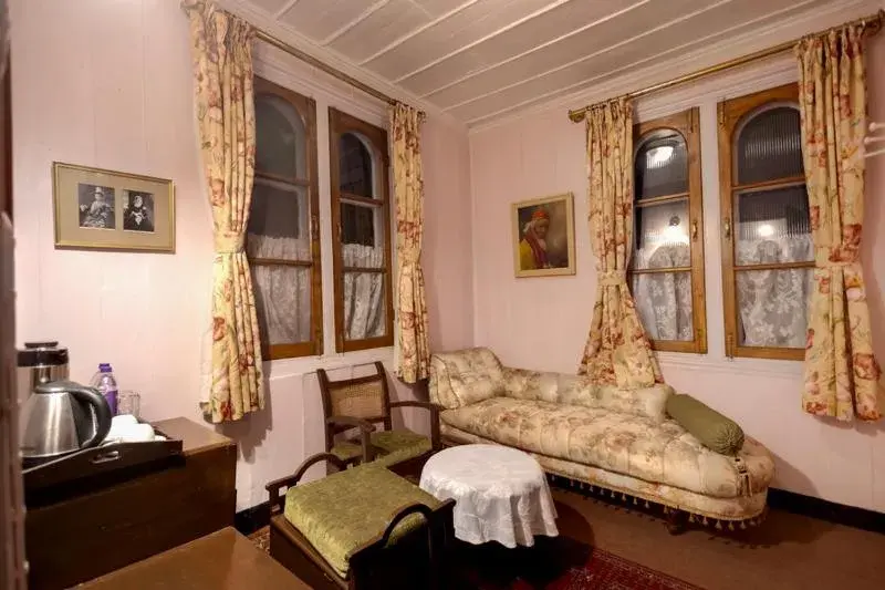 Executive Suite in Windamere Hotel - A Colonial Heritage Executive Suite in Windamere Hotel - A Colonial Heritage