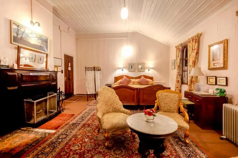 Photo of the whole room in Windamere Hotel - A Colonial Heritage
