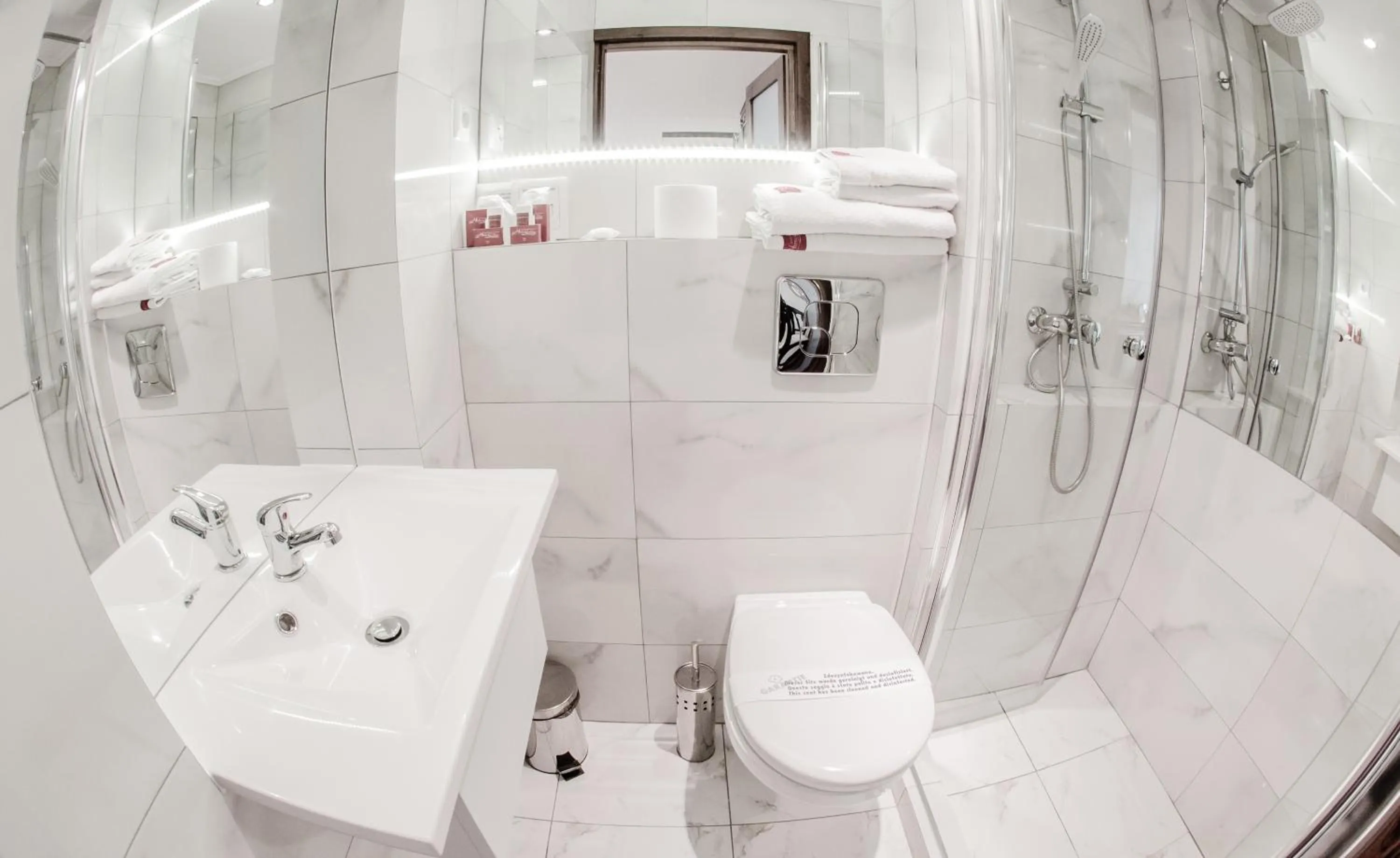 Shower in Hotel Senator Konferencje & SPA