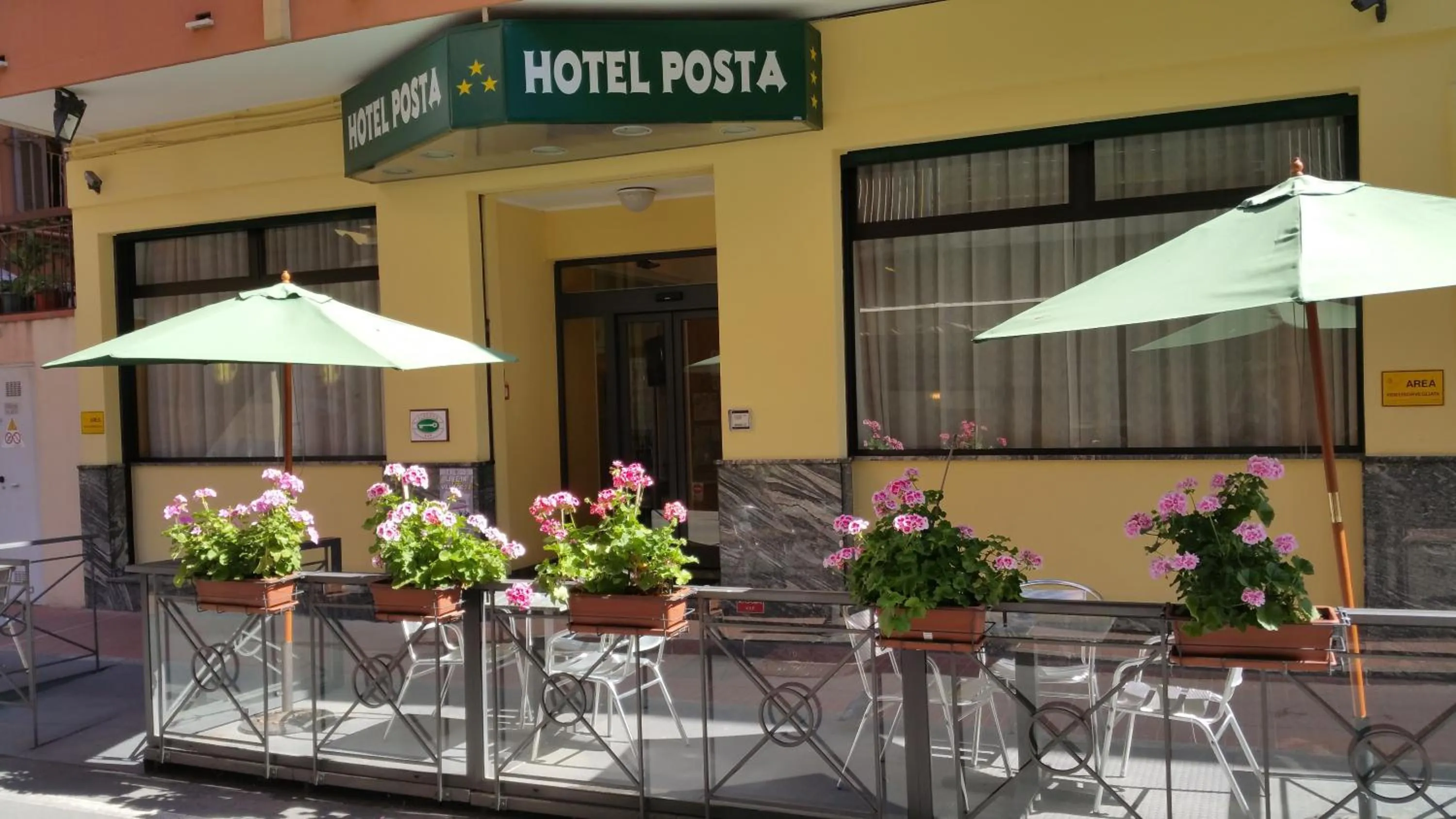 Facade/entrance in Hotel Posta
