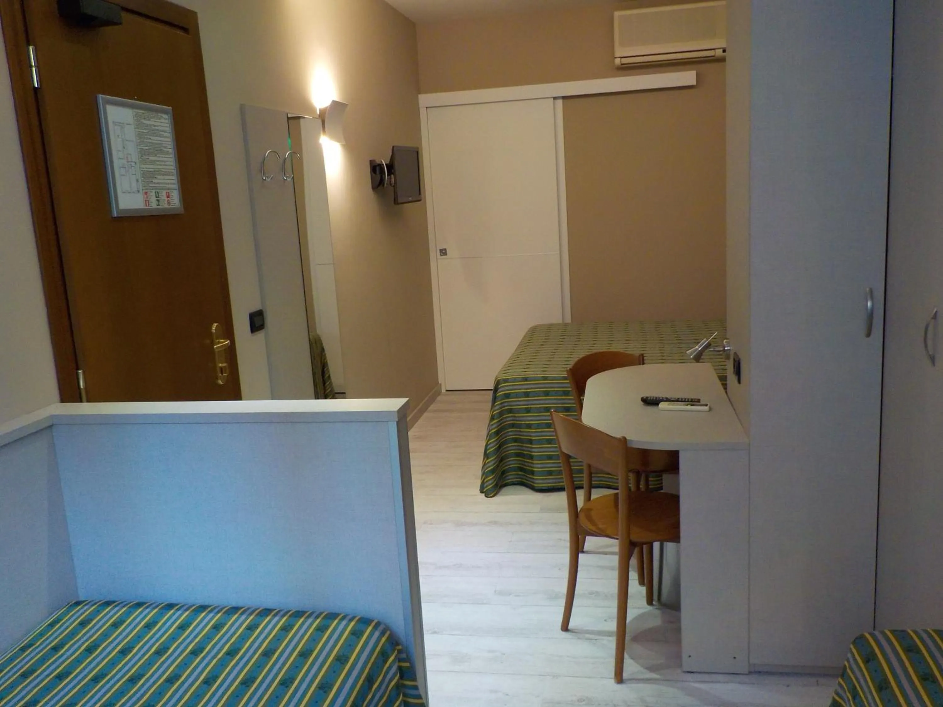 Photo of the whole room in Hotel Posta