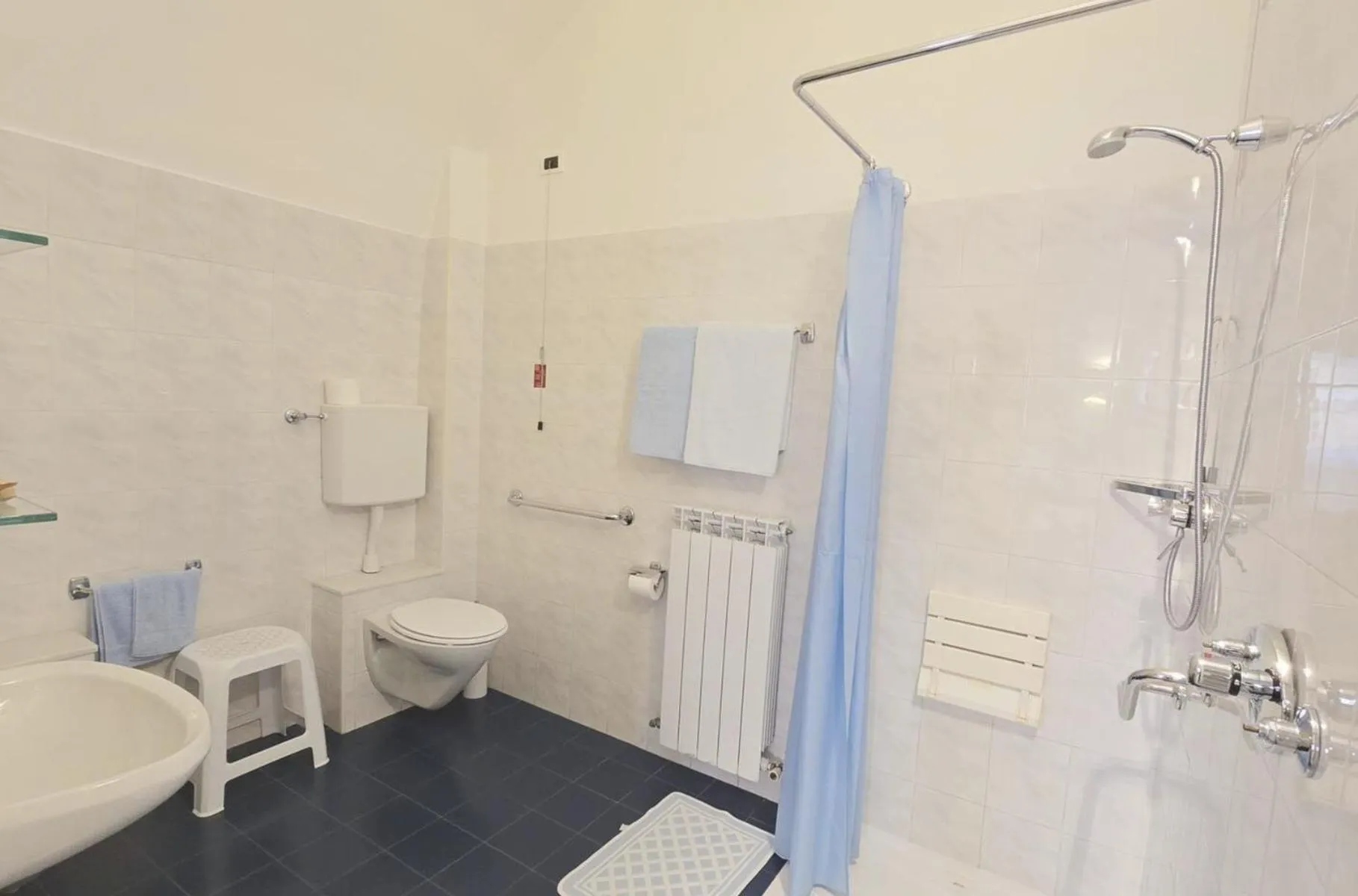 Bathroom in Hotel Posta