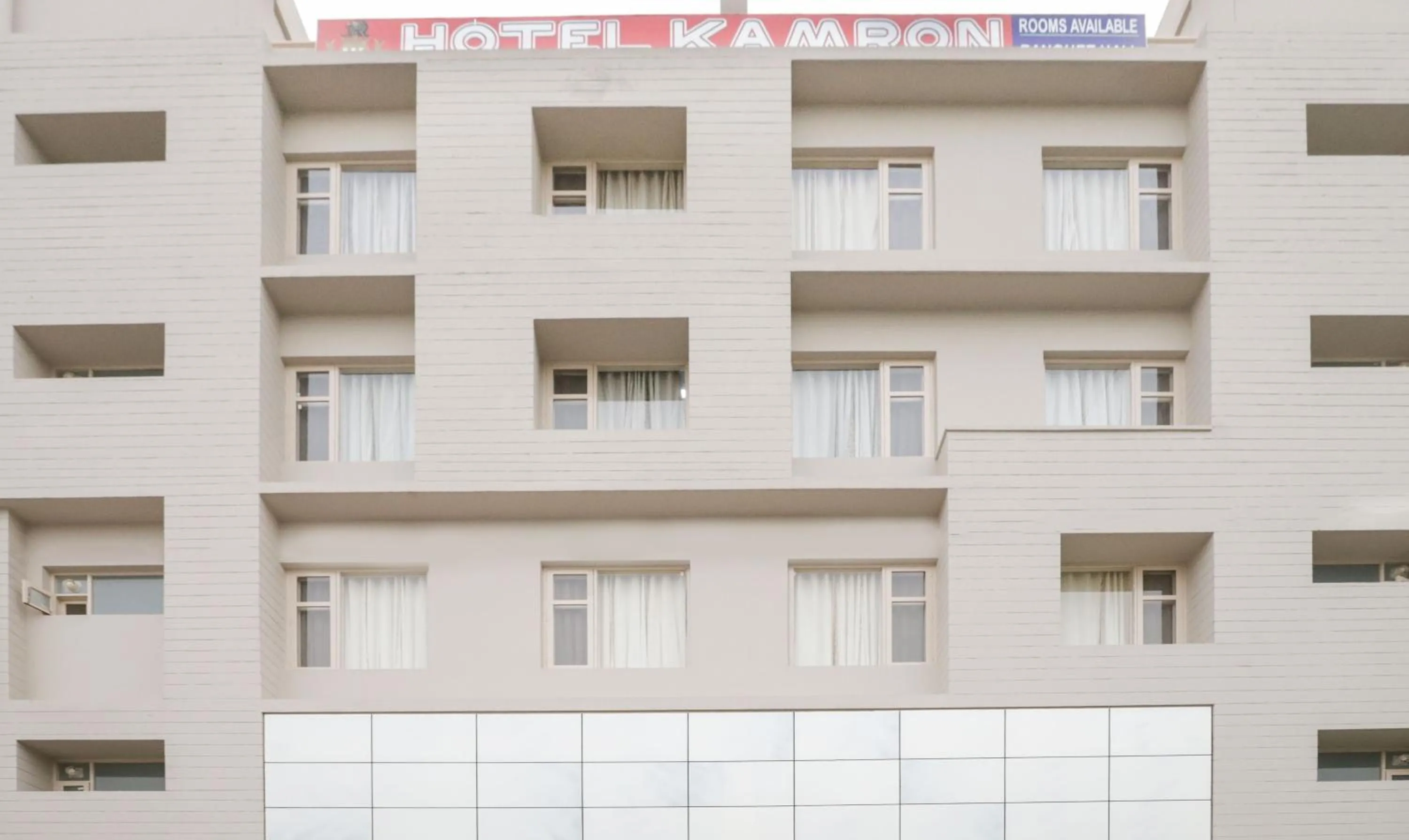 Hotel Kamron Near Airport Road Mohali Chandigarh