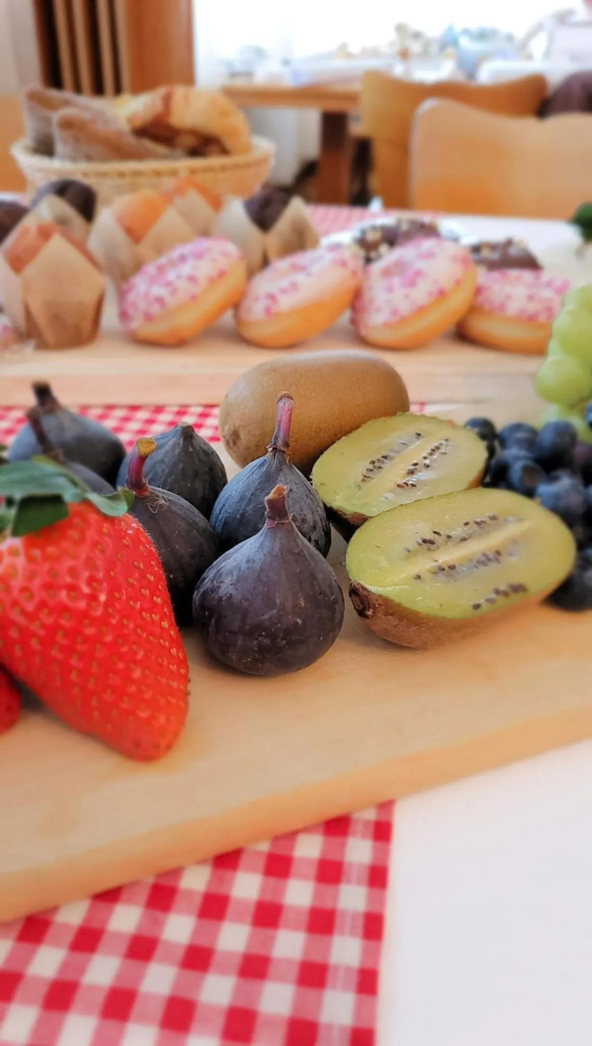 Breakfast in Alpina Boutique Hotel Interlaken - Ringgenberg - Adults only !