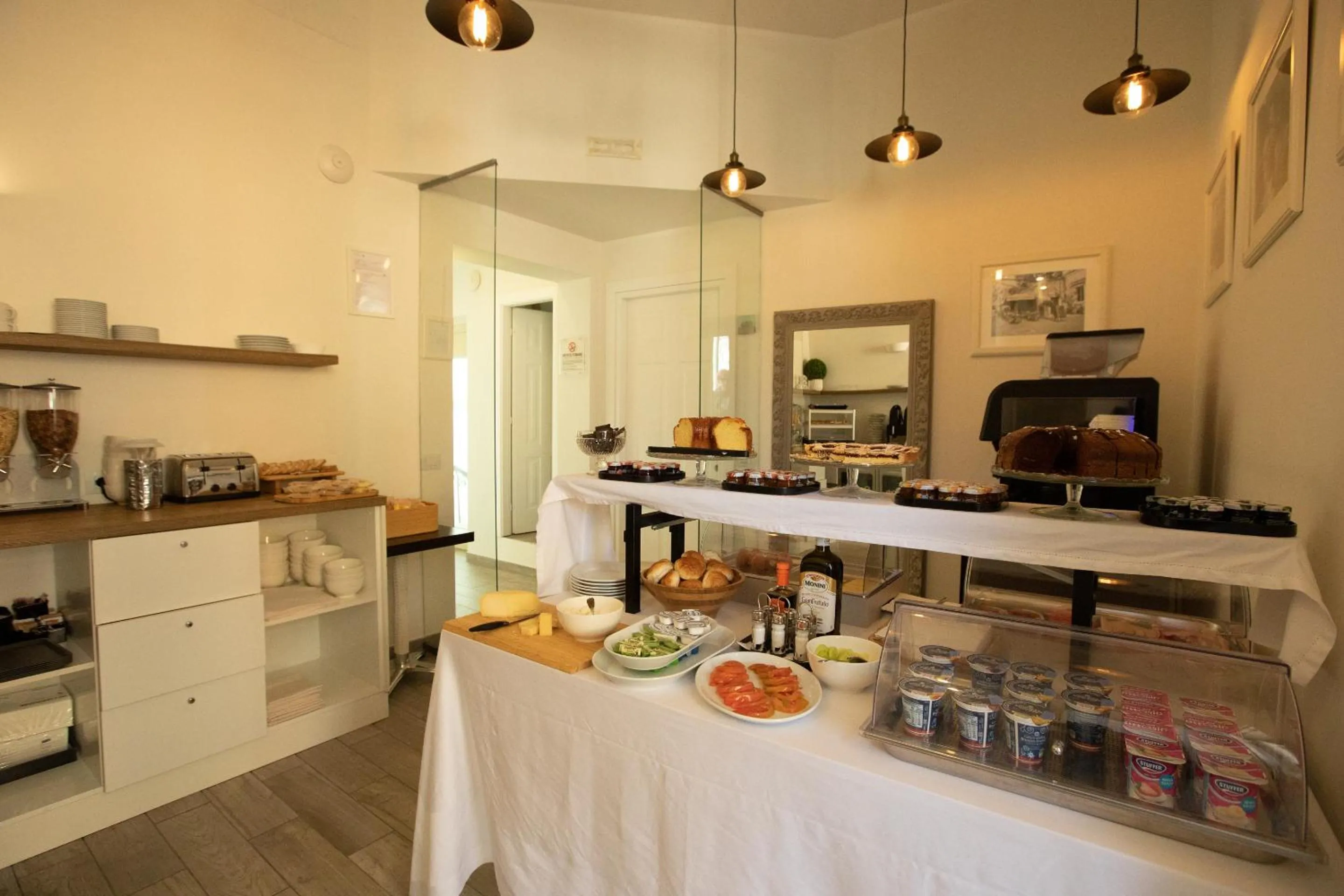 Breakfast in Relais Monti