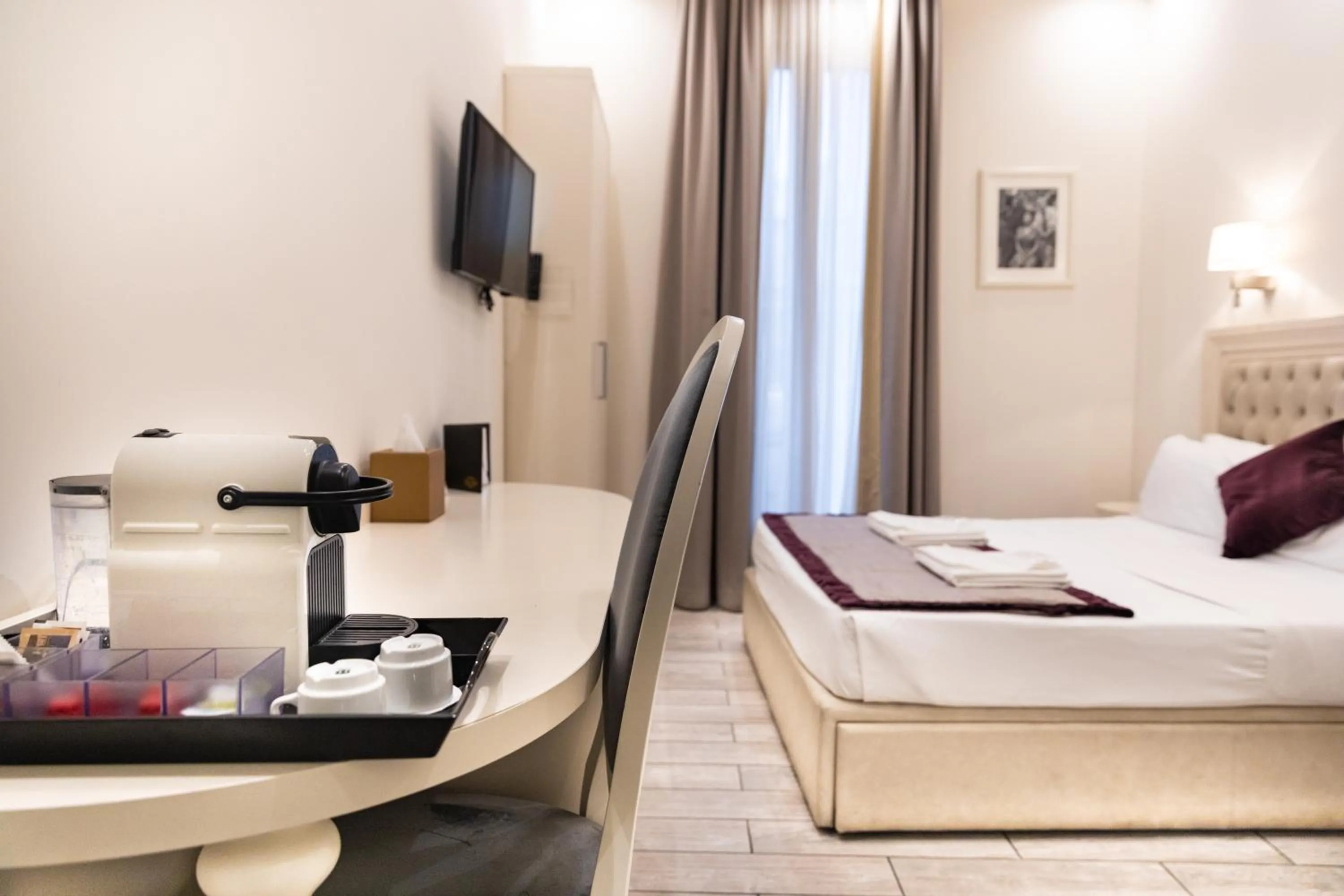 TV and multimedia, Bed in Relais Monti