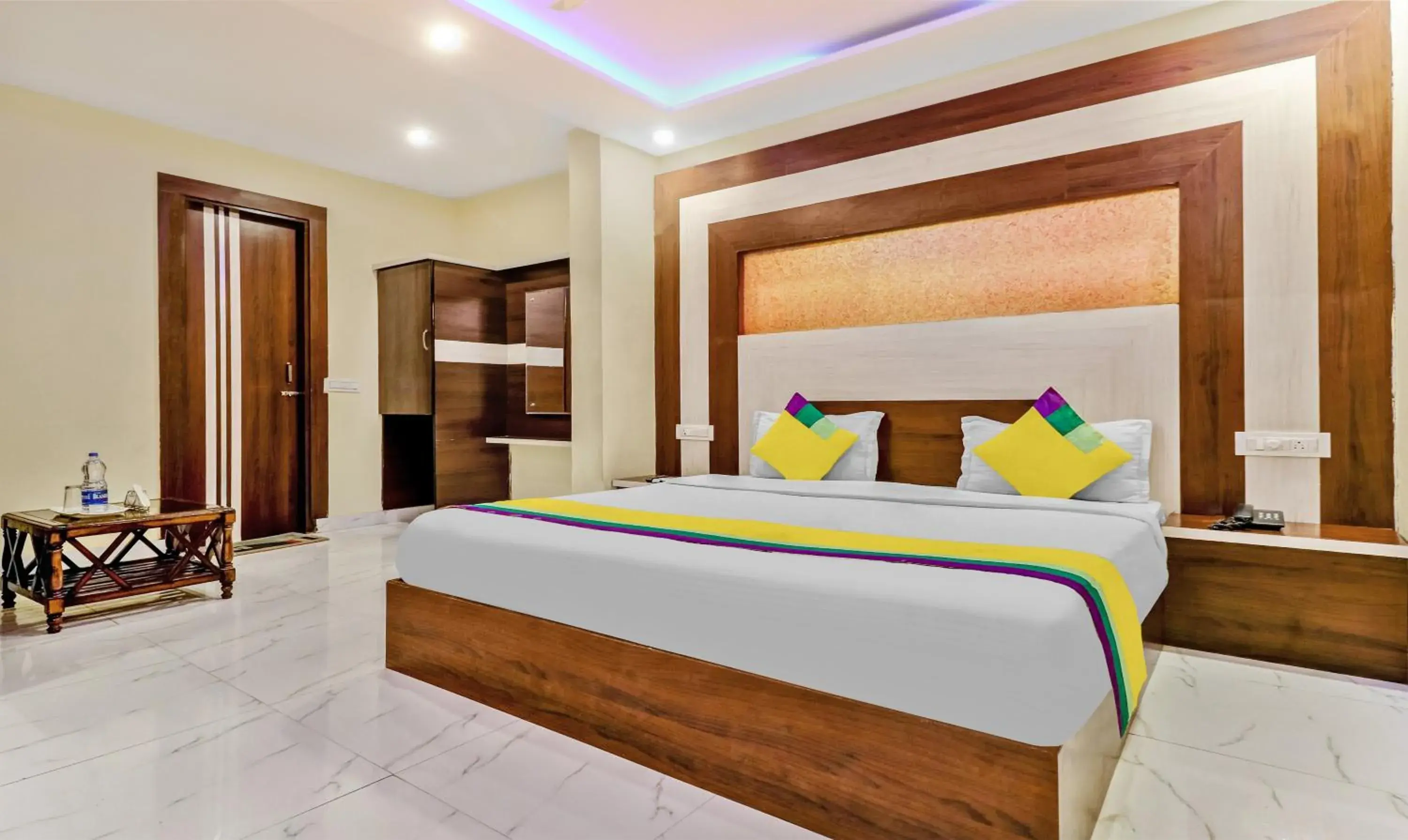 Hotel Royal Residency Near ISBT-Max Hospital Mohali Chandigarh Hotel Royal Residency Near ISBT-Max Hospital Mohali Chandigarh