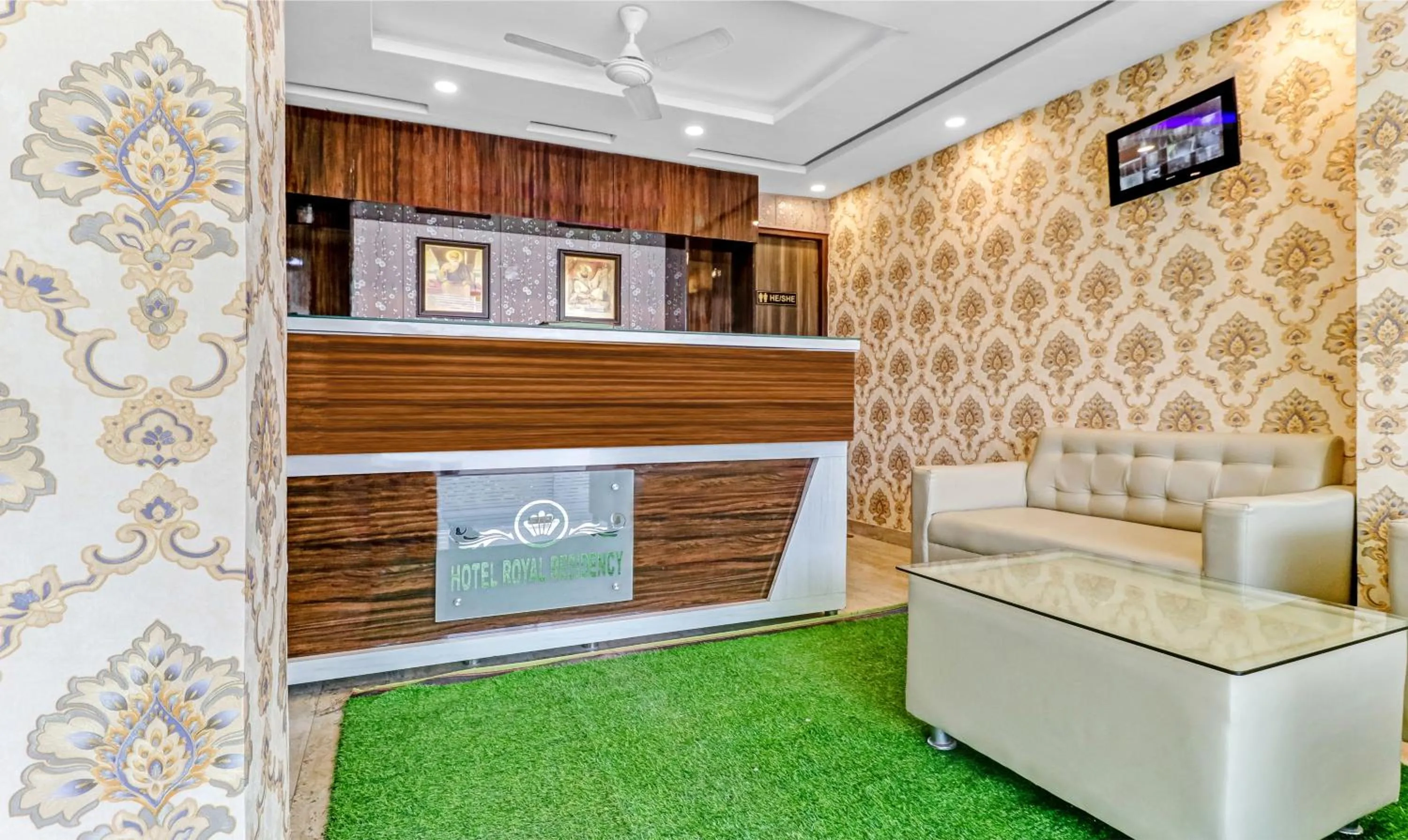 Lobby or reception in Hotel Royal Residency Near ISBT-Max Hospital Mohali Chandigarh