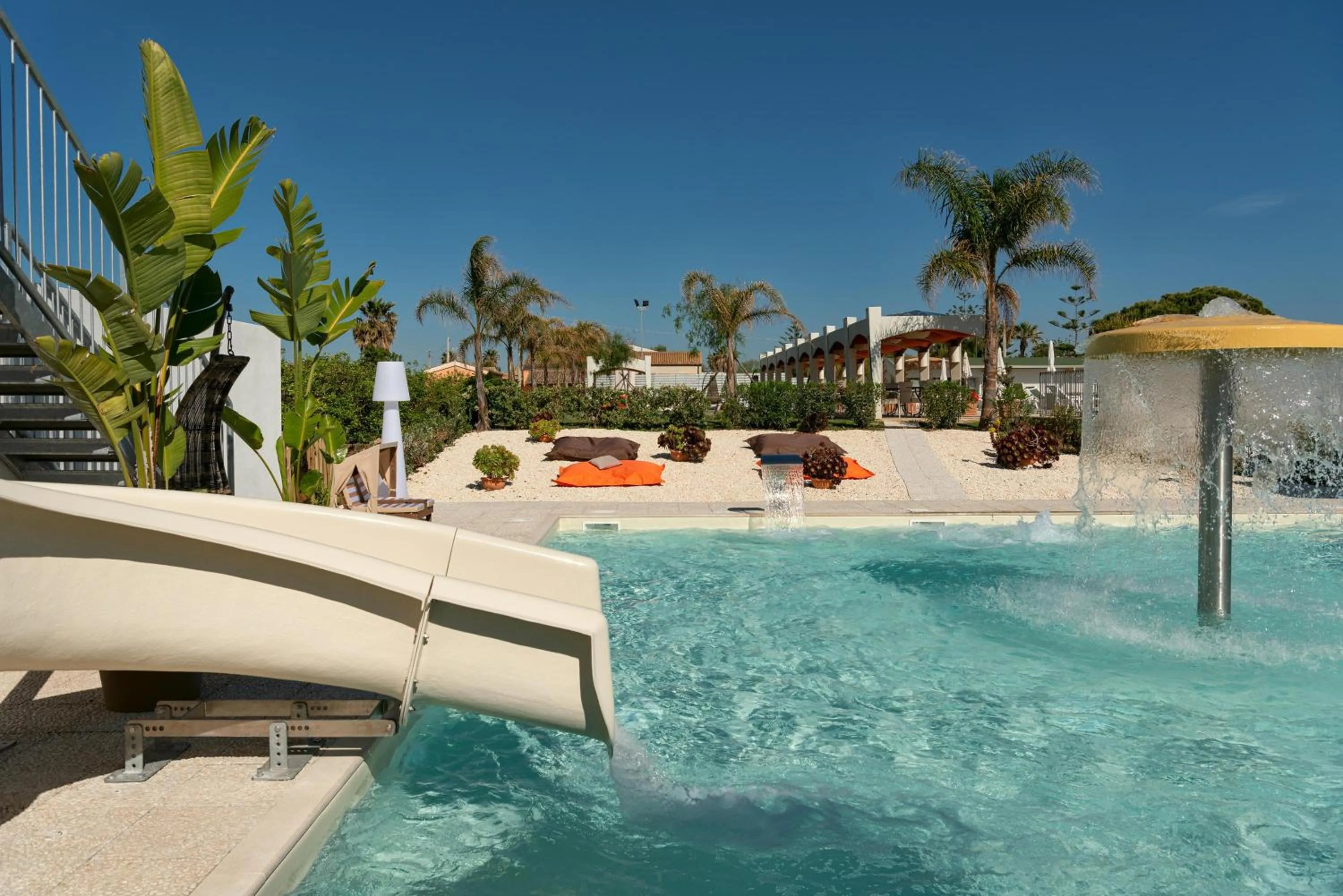 Swimming pool in Wellness Spa Hotel Principe Fitalia