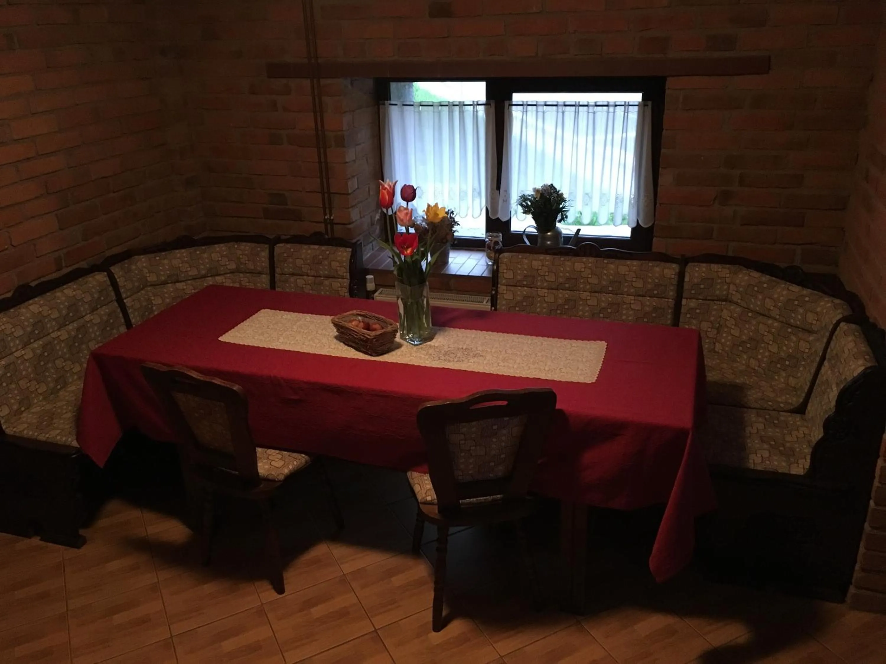 Communal kitchen in Casa Skandik Ház