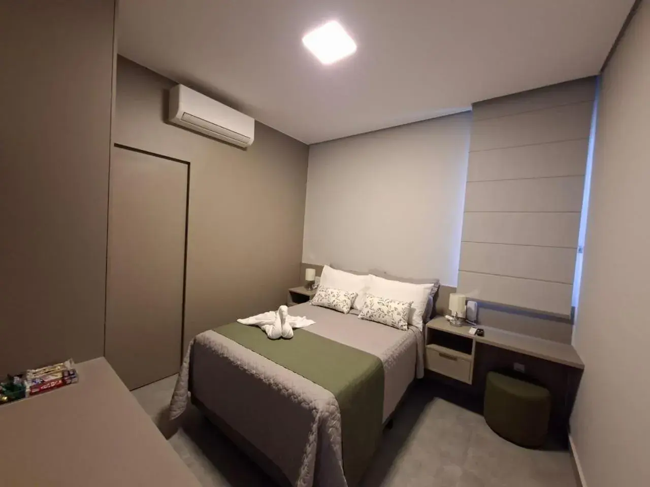 Large Single Room - single occupancy in HOTEL JD cravinhos Large Single Room - single occupancy in HOTEL JD cravinhos