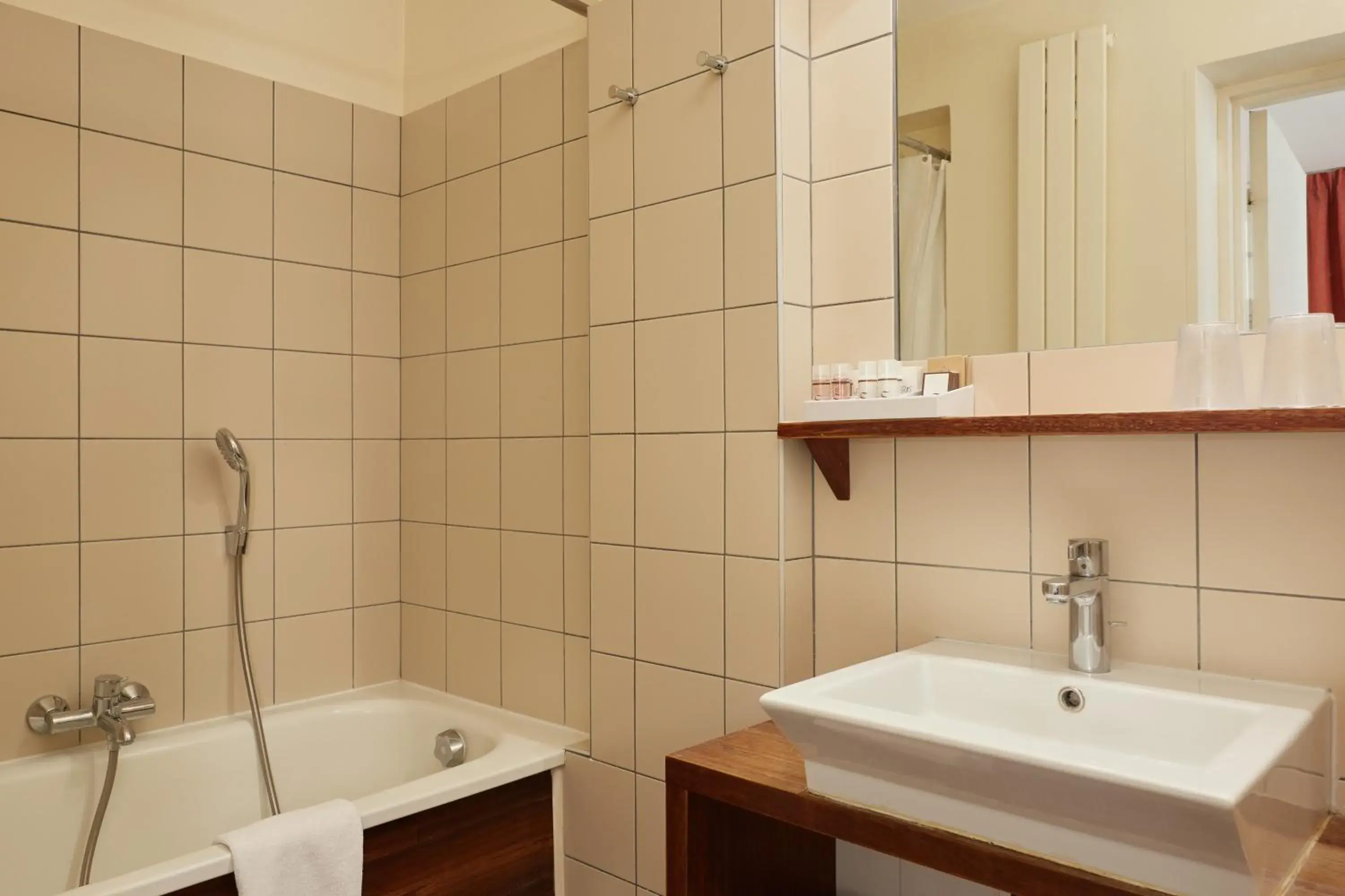 Hôtel de Sèvres Hôtel de Sèvres