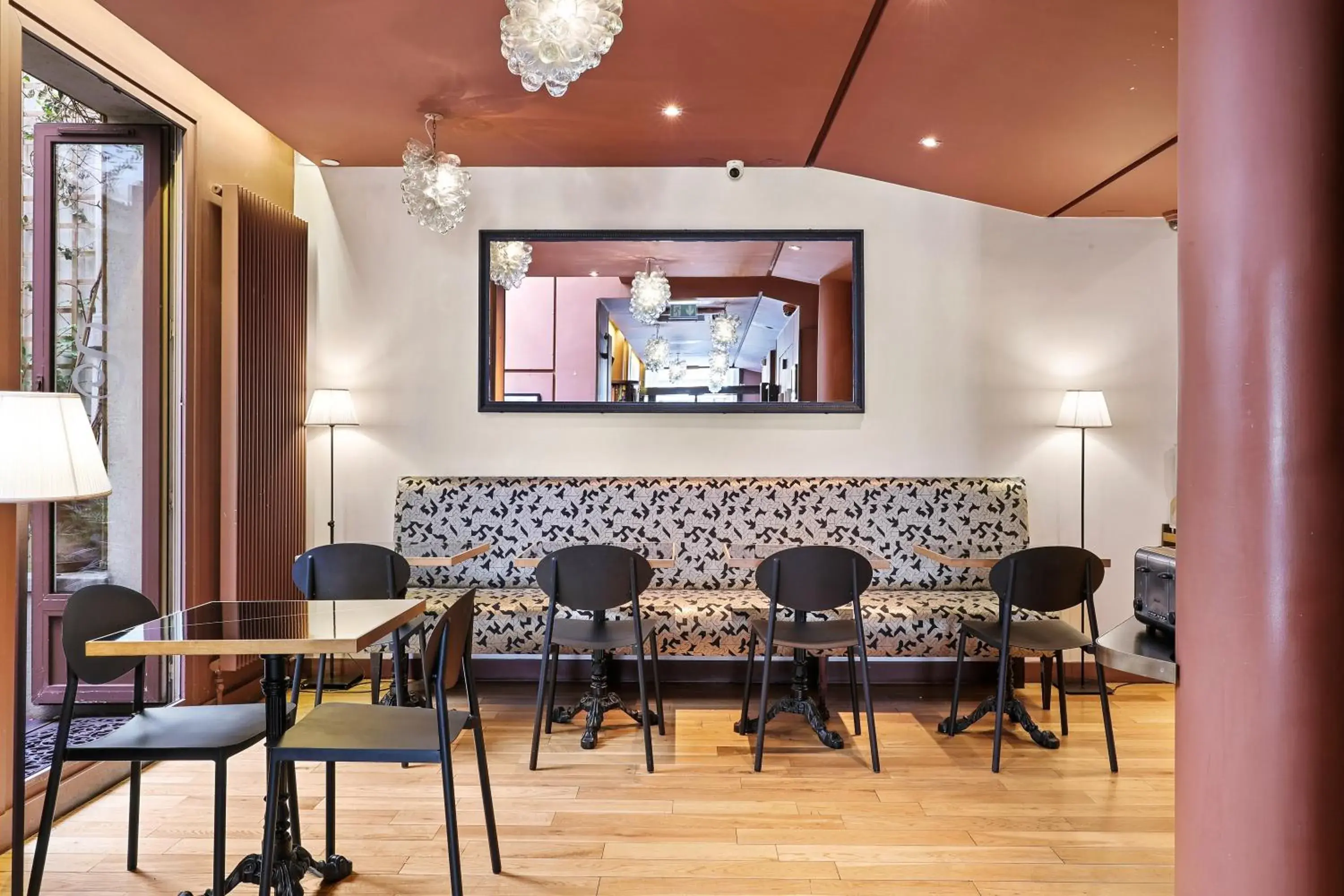 Hôtel de Sèvres Hôtel de Sèvres