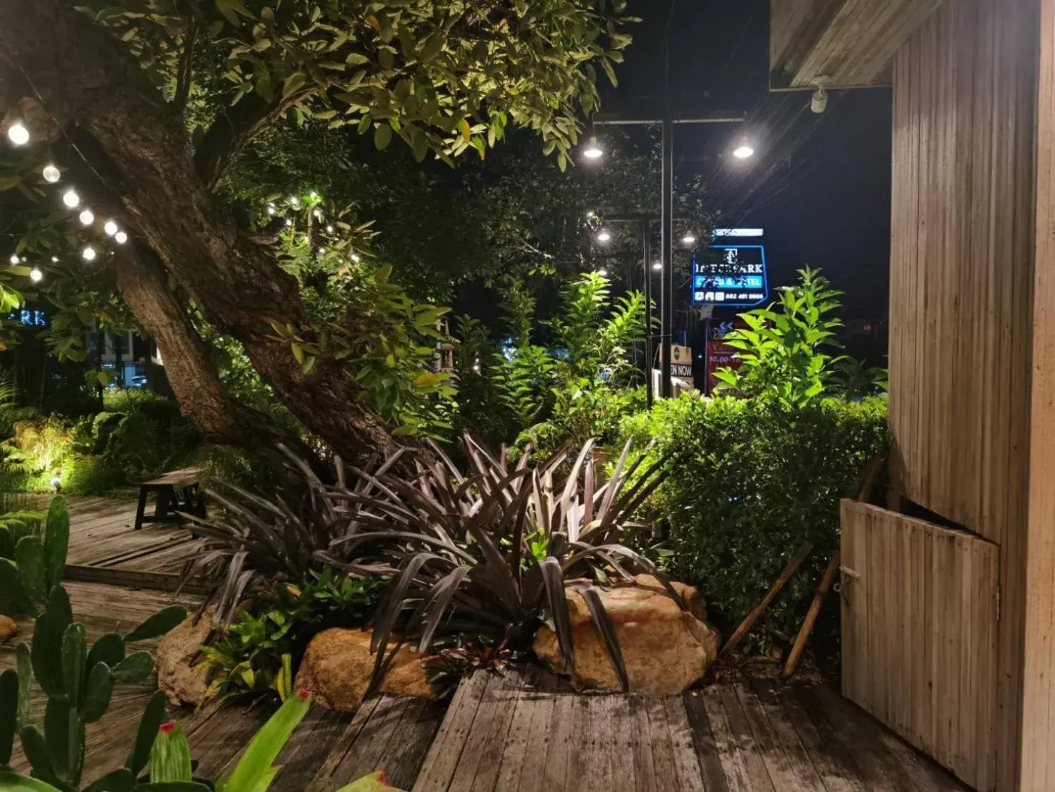 Restaurant/places to eat in Interpark Hotel & Residence, Eastern Seaboard Rayong Restaurant/places to eat in Interpark Hotel & Residence, Eastern Seaboard Rayong