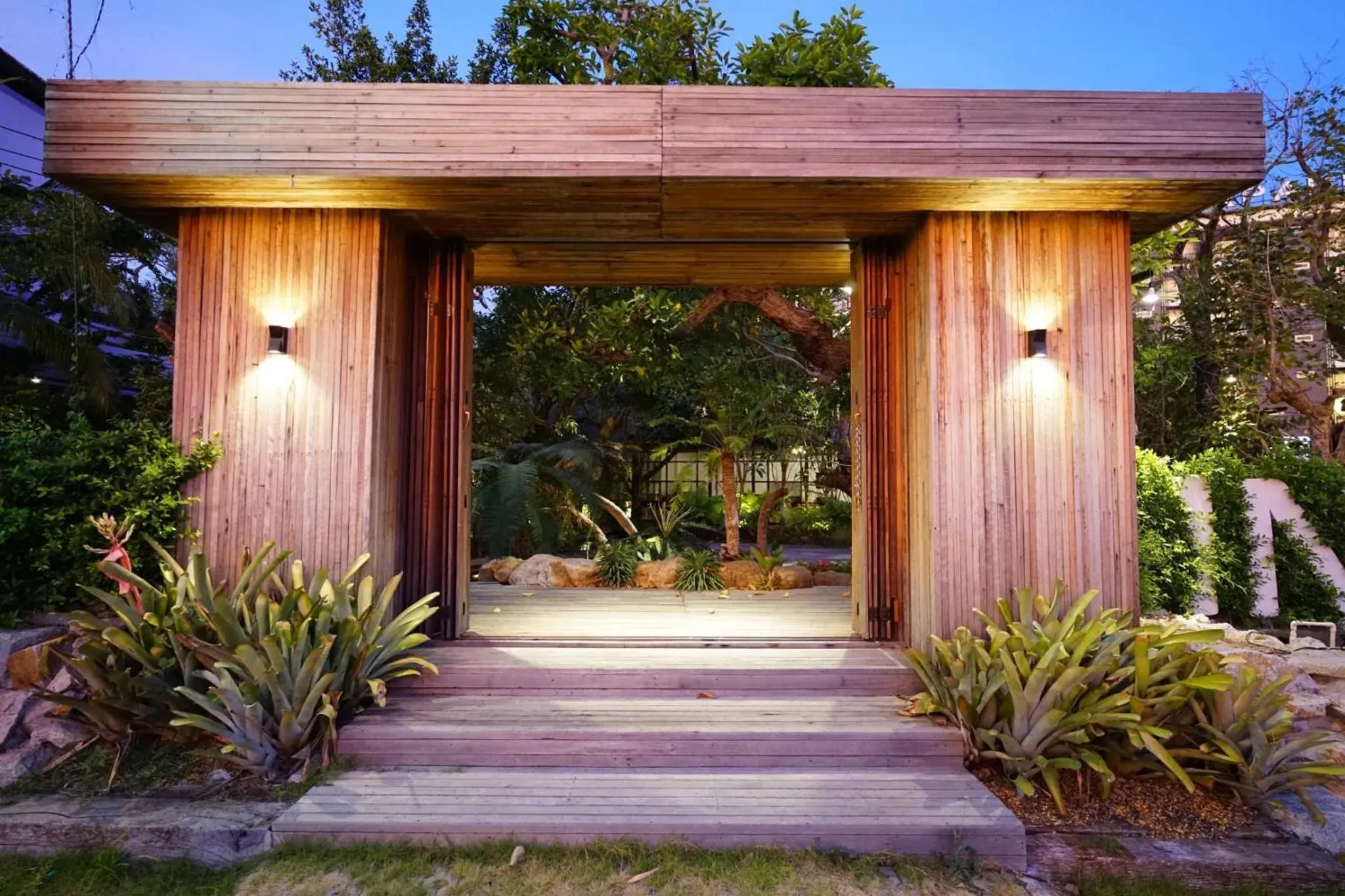 Facade/entrance in Interpark Hotel & Residence, Eastern Seaboard Rayong Facade/entrance in Interpark Hotel & Residence, Eastern Seaboard Rayong