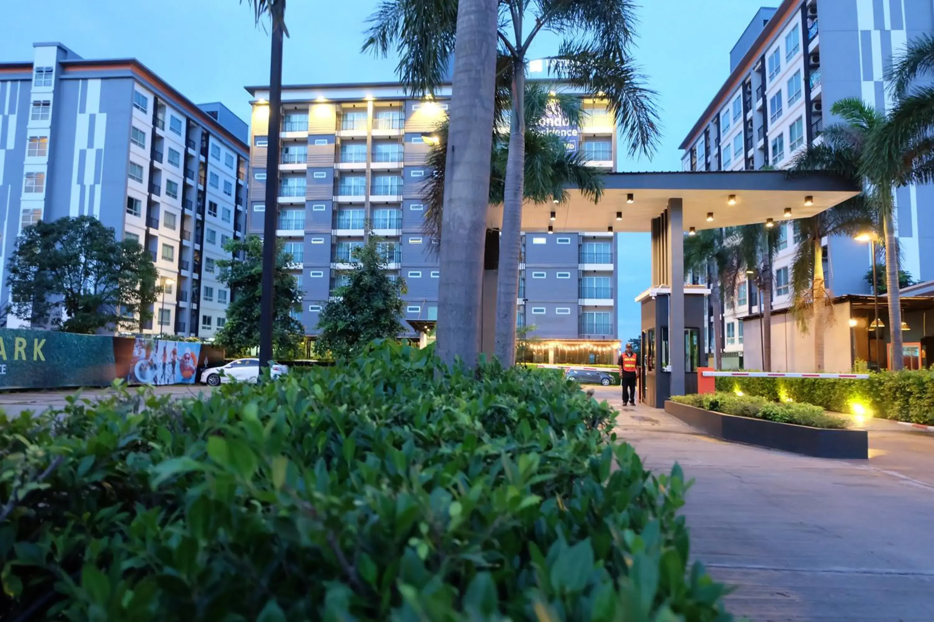 Facade/entrance in Interpark Hotel & Residence, Eastern Seaboard Rayong Facade/entrance in Interpark Hotel & Residence, Eastern Seaboard Rayong