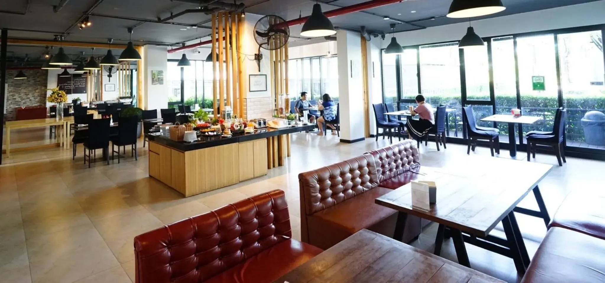 Restaurant/places to eat in Interpark Hotel & Residence, Eastern Seaboard Rayong Restaurant/places to eat in Interpark Hotel & Residence, Eastern Seaboard Rayong