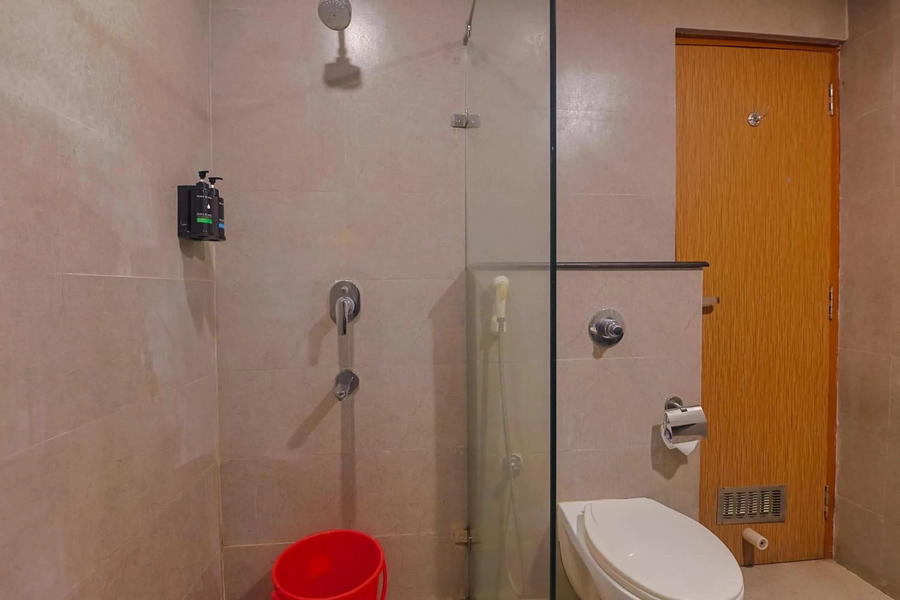 Bathroom in Max Hotels Prayagraj