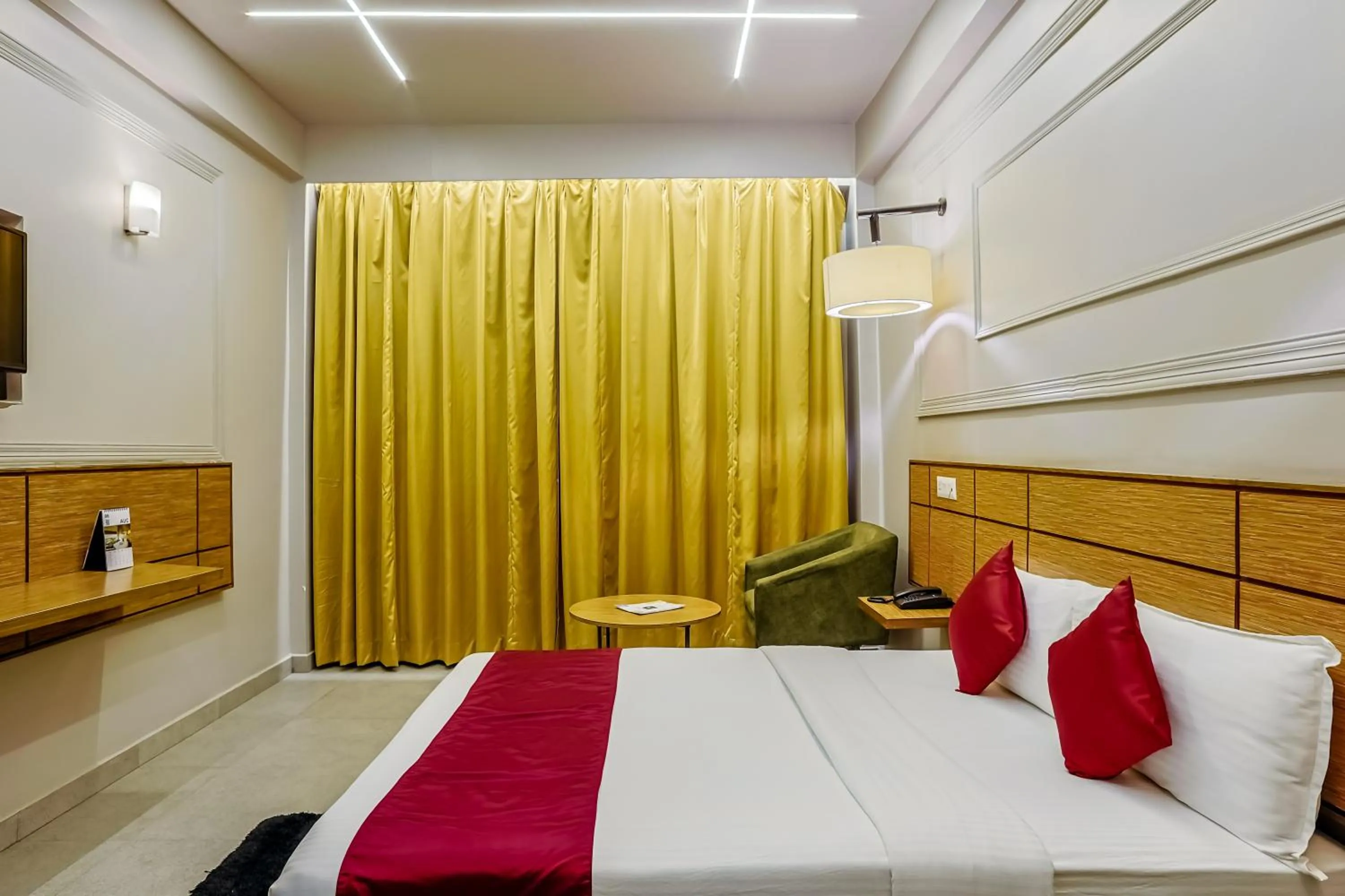 Bedroom, Bed in Max Hotels Prayagraj