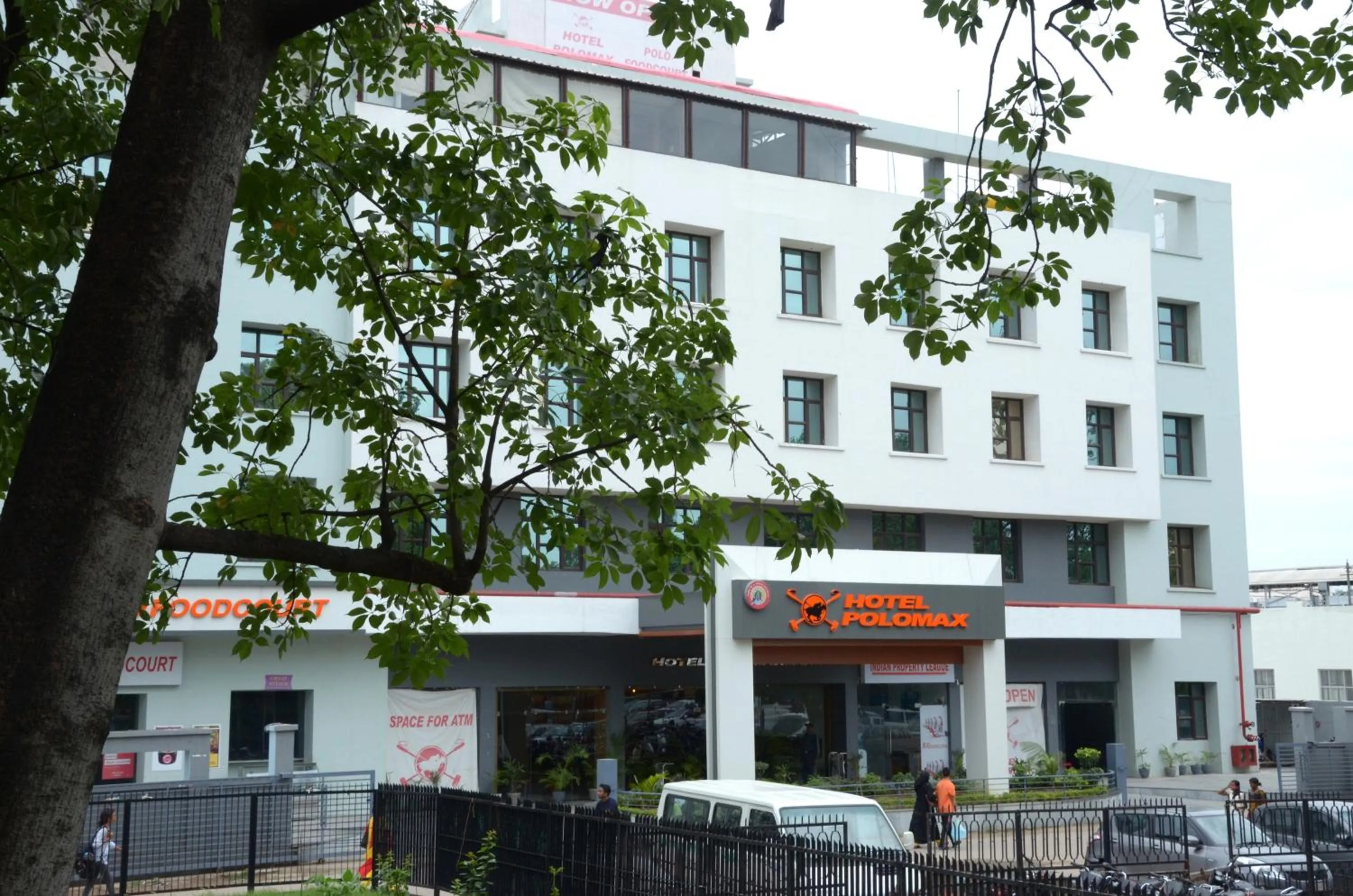 Facade/entrance in Max Hotels Prayagraj