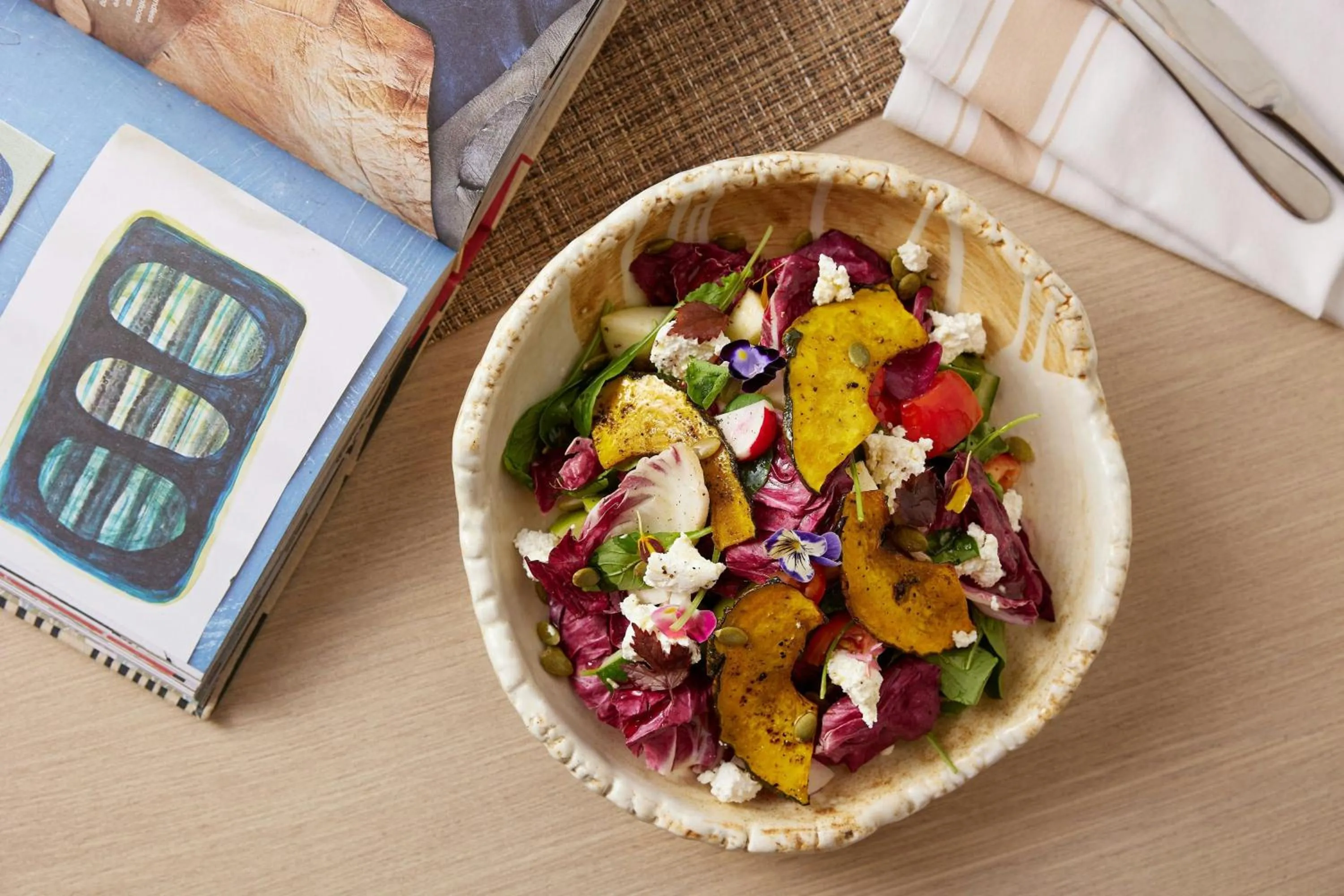 Restaurant/places to eat in Courtyard by Marriott Bangkok Sukhumvit 20