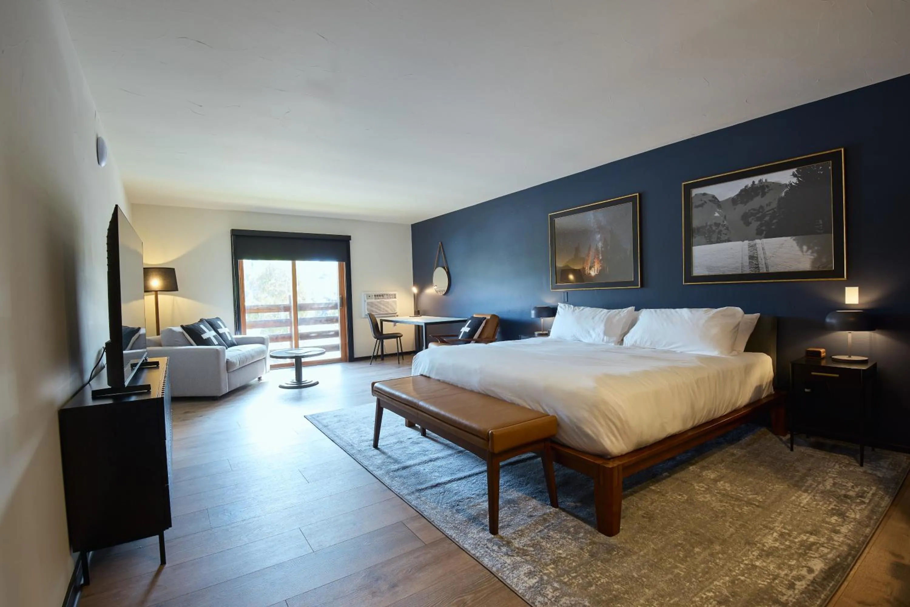 Bed in Gravity Haus Big Sky